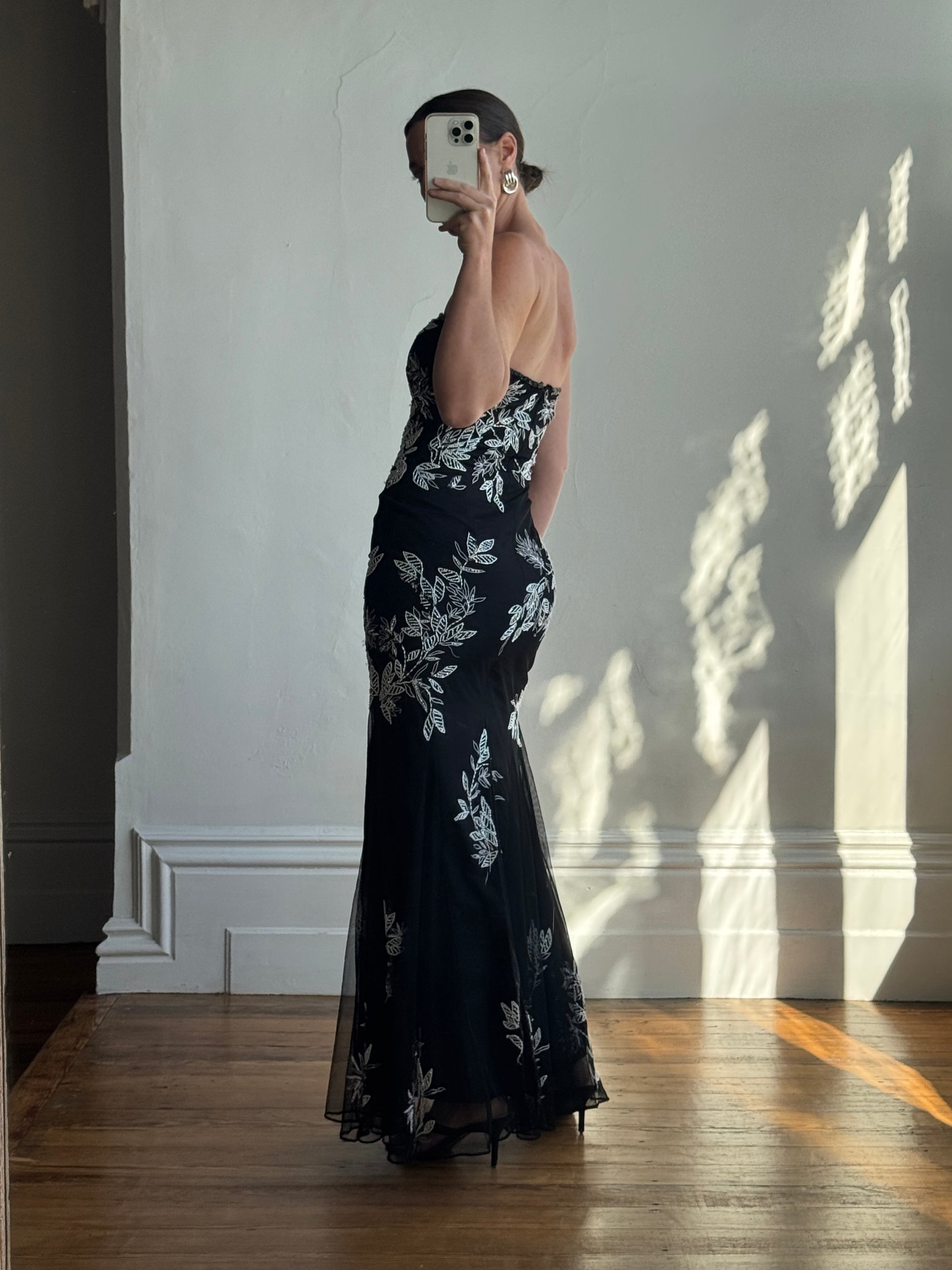 Vintage 90s Embroidered Net Strapless Dress Noir and White