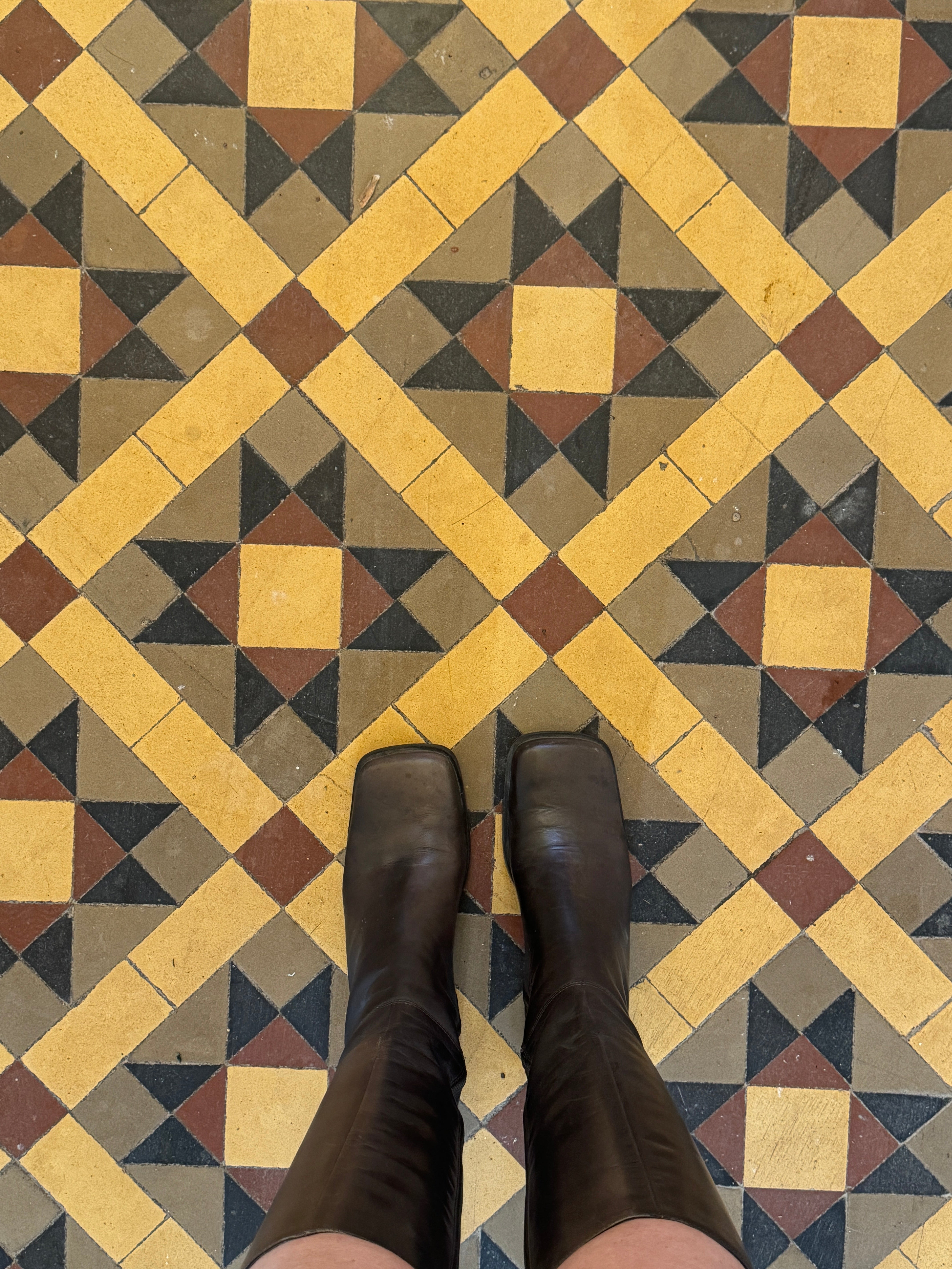 Vintage 90s Square Toe Leather Boots