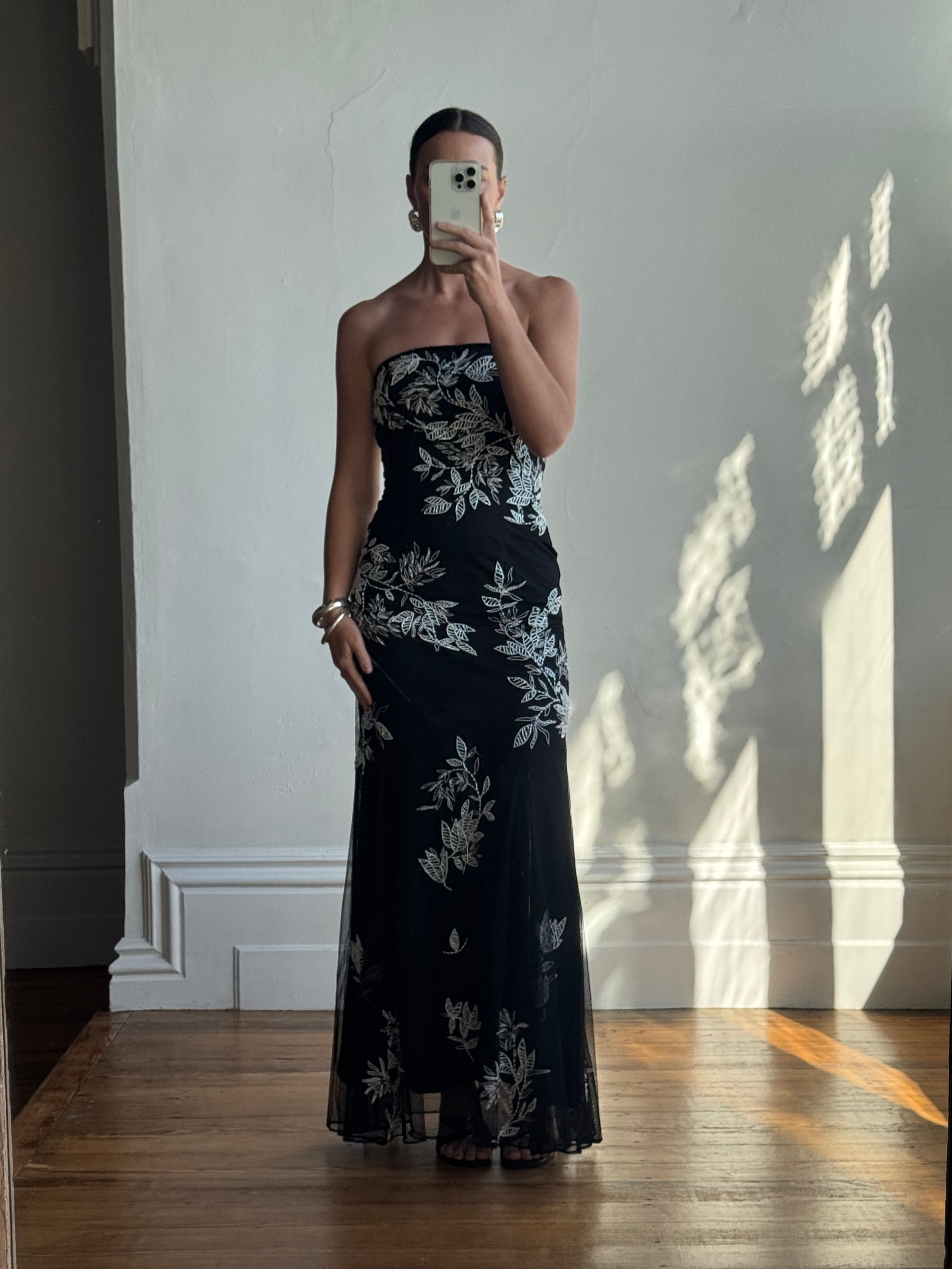 Vintage 90s Embroidered Net Strapless Dress Noir and White