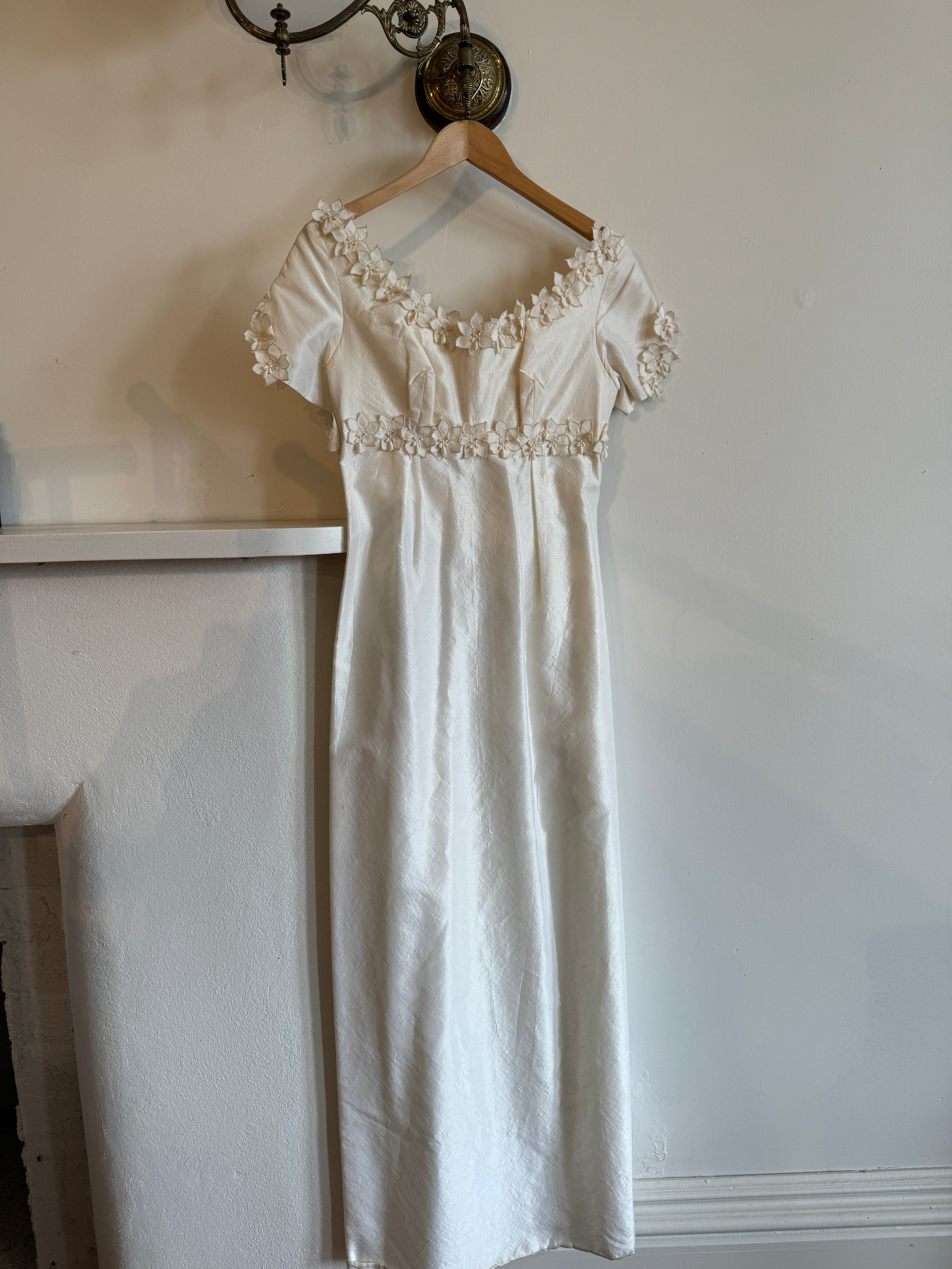Vintage Pure Raw Silk Empire Bridal Dress With Floral Applique