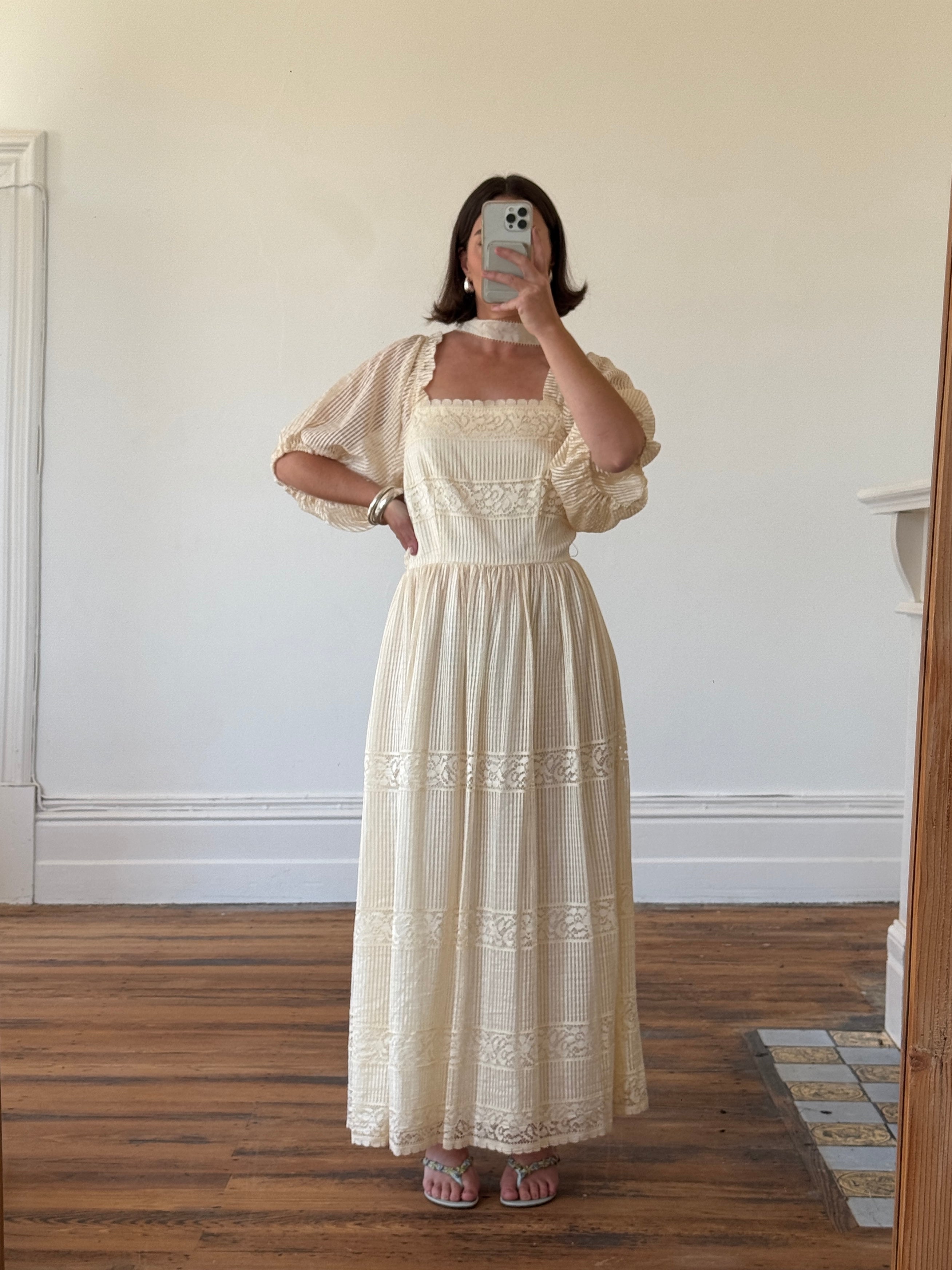 Vintage 70s Prairie Lace Wedding Dress Creme