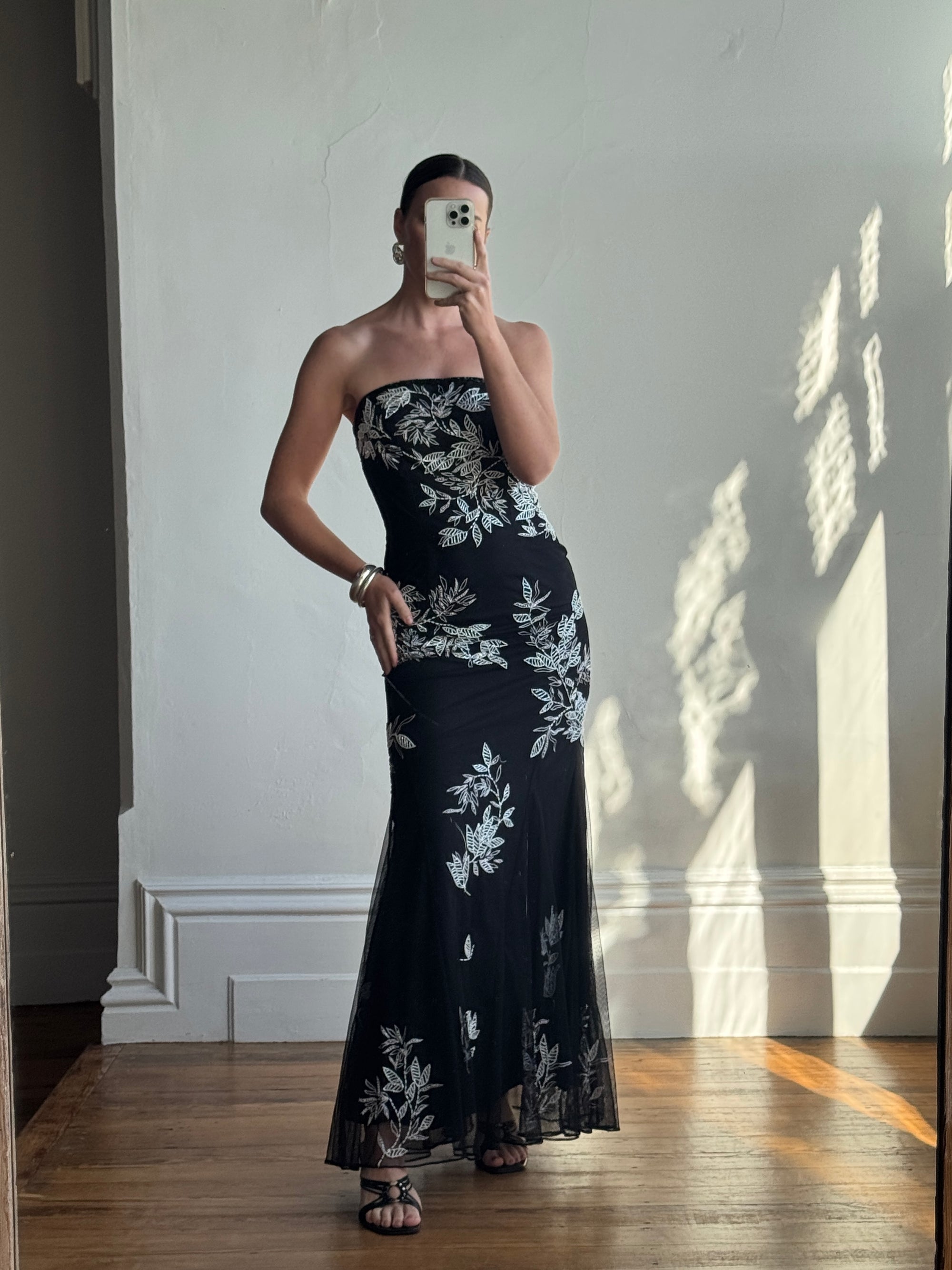 Vintage 90s Embroidered Net Strapless Dress Noir and White