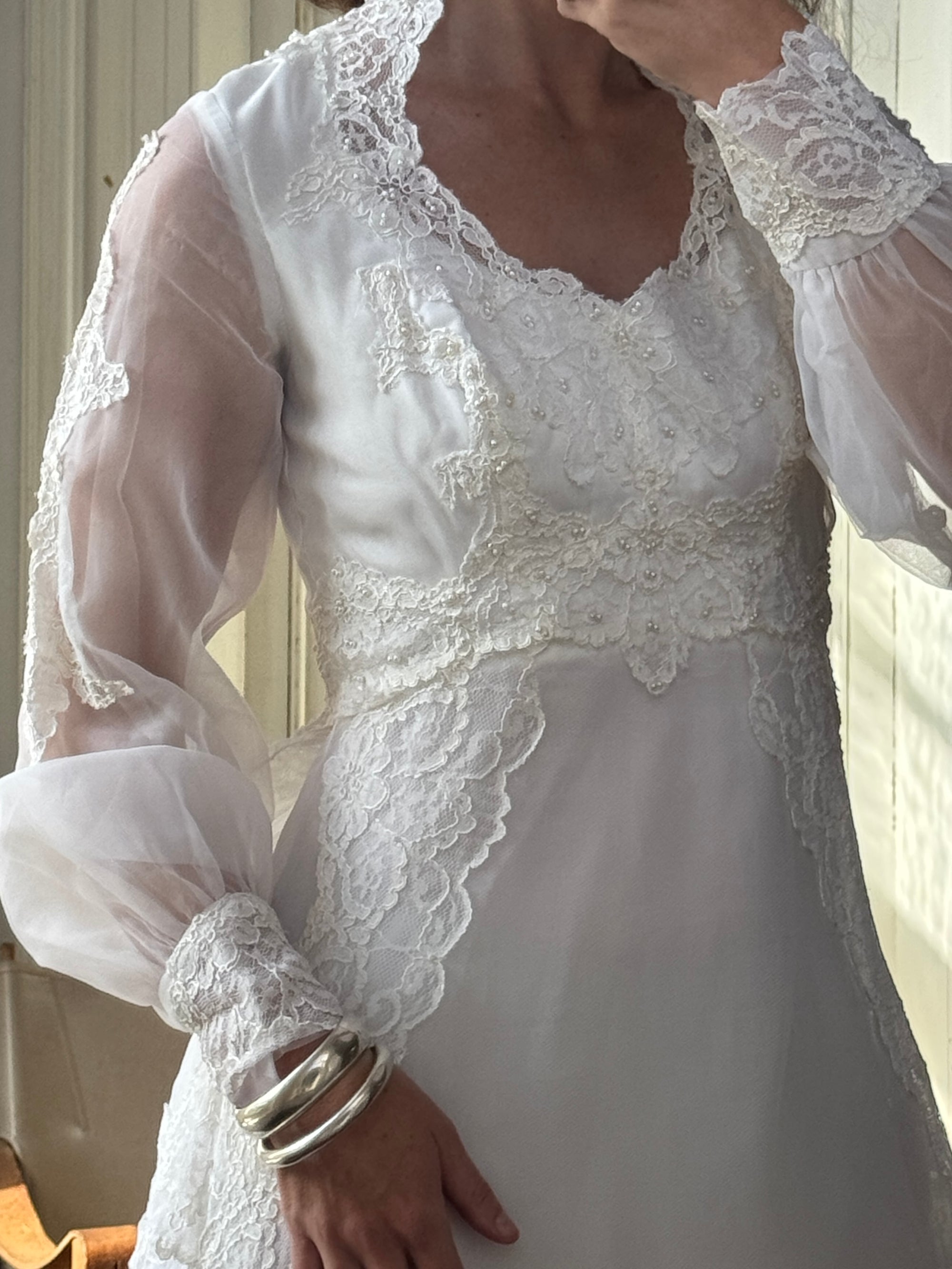 Vintage 60s Lace Wedding Dress With Pleated Ruffle Train