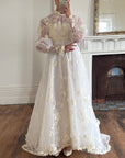 Vintage 60s 3D Creme Floral Applique Wedding Dress