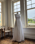 Vintage 90s Classic Strapless Wedding Gown
