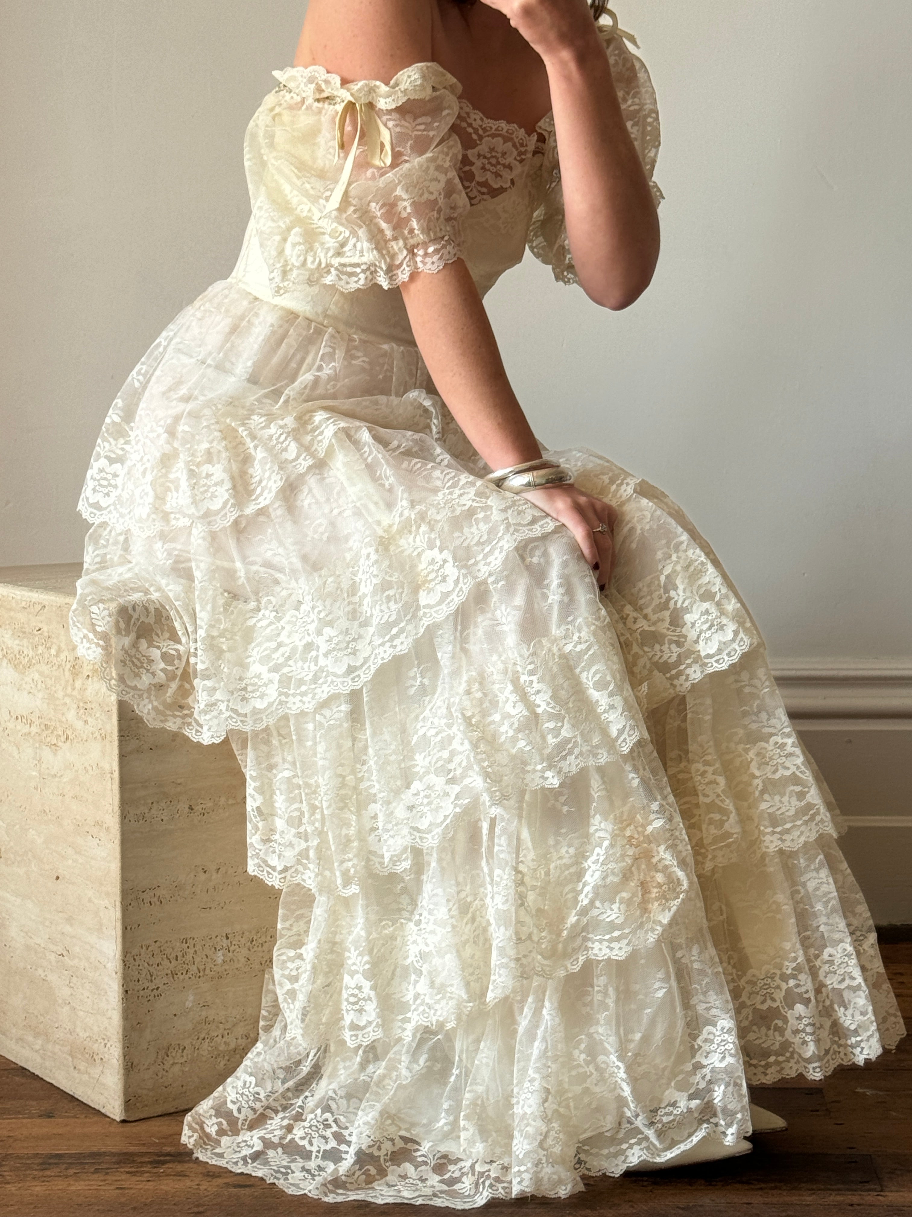 Vintage 70s Tiered Lace Wedding Dress With Bows