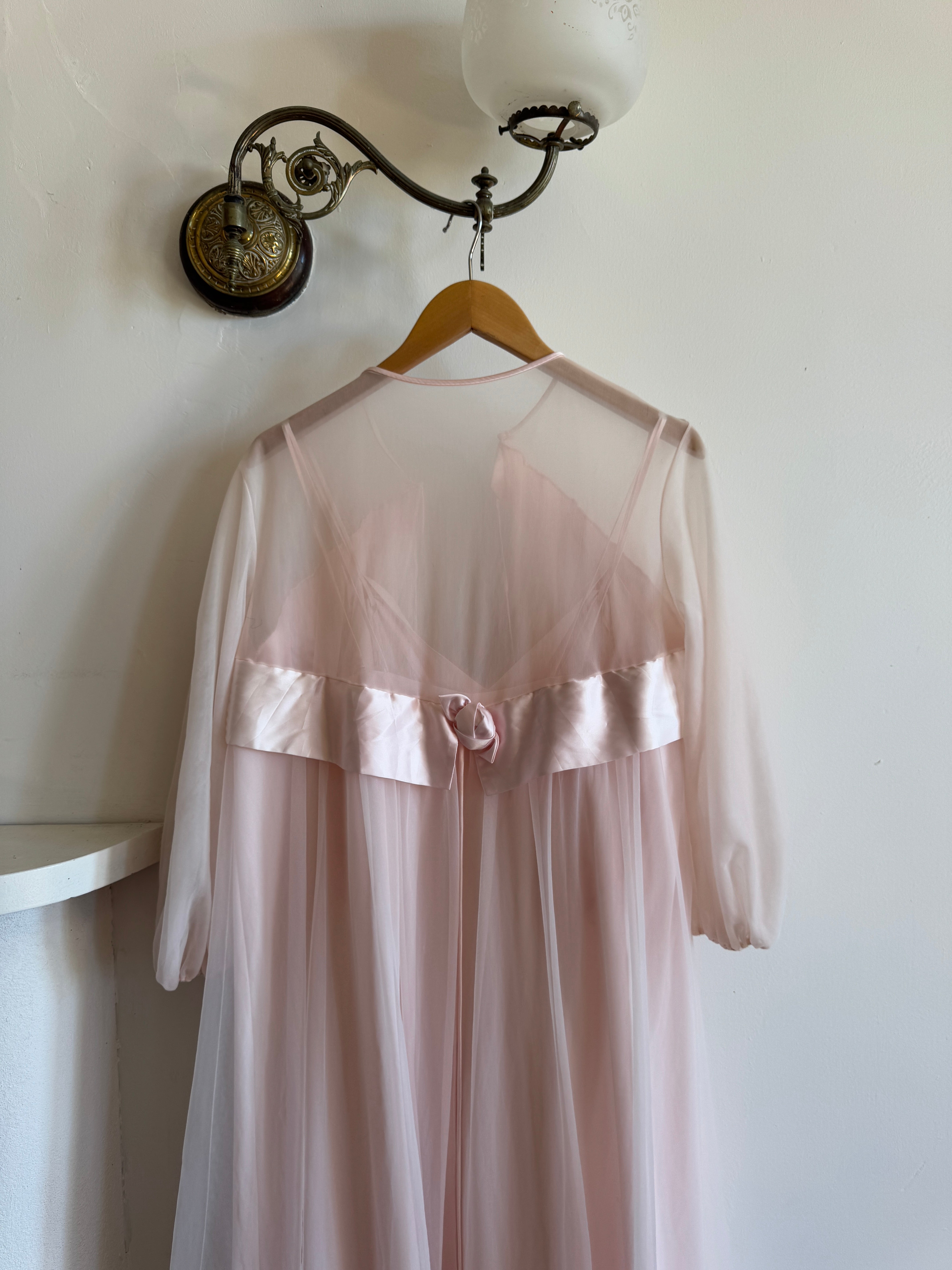Vintage 60s Rosette Peignoir and Slip Set Pale Pink