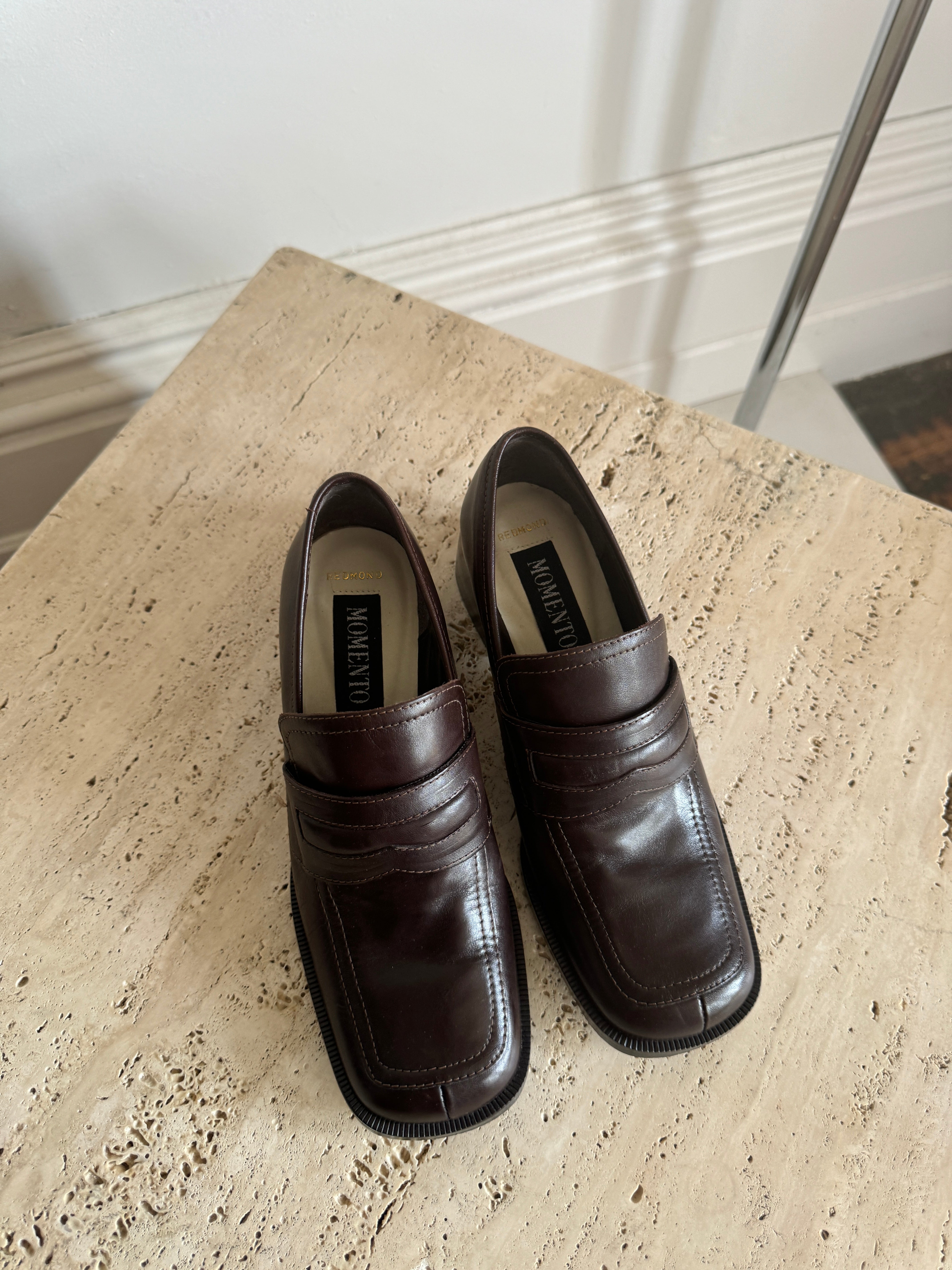 Vintage 90s Leather Heeled Loafers Brown