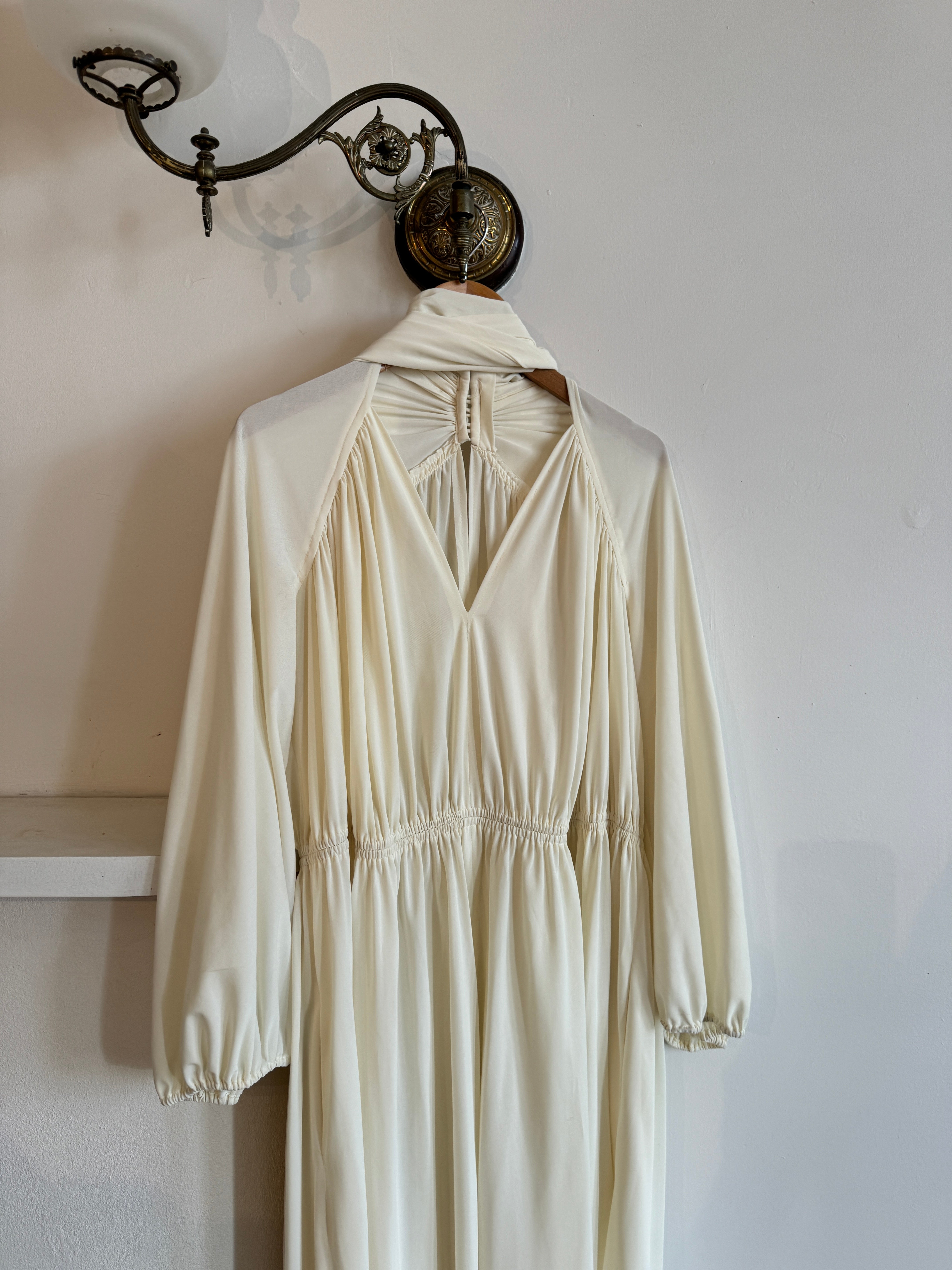 Vintage 70s Drapey Poolside Dress Creme