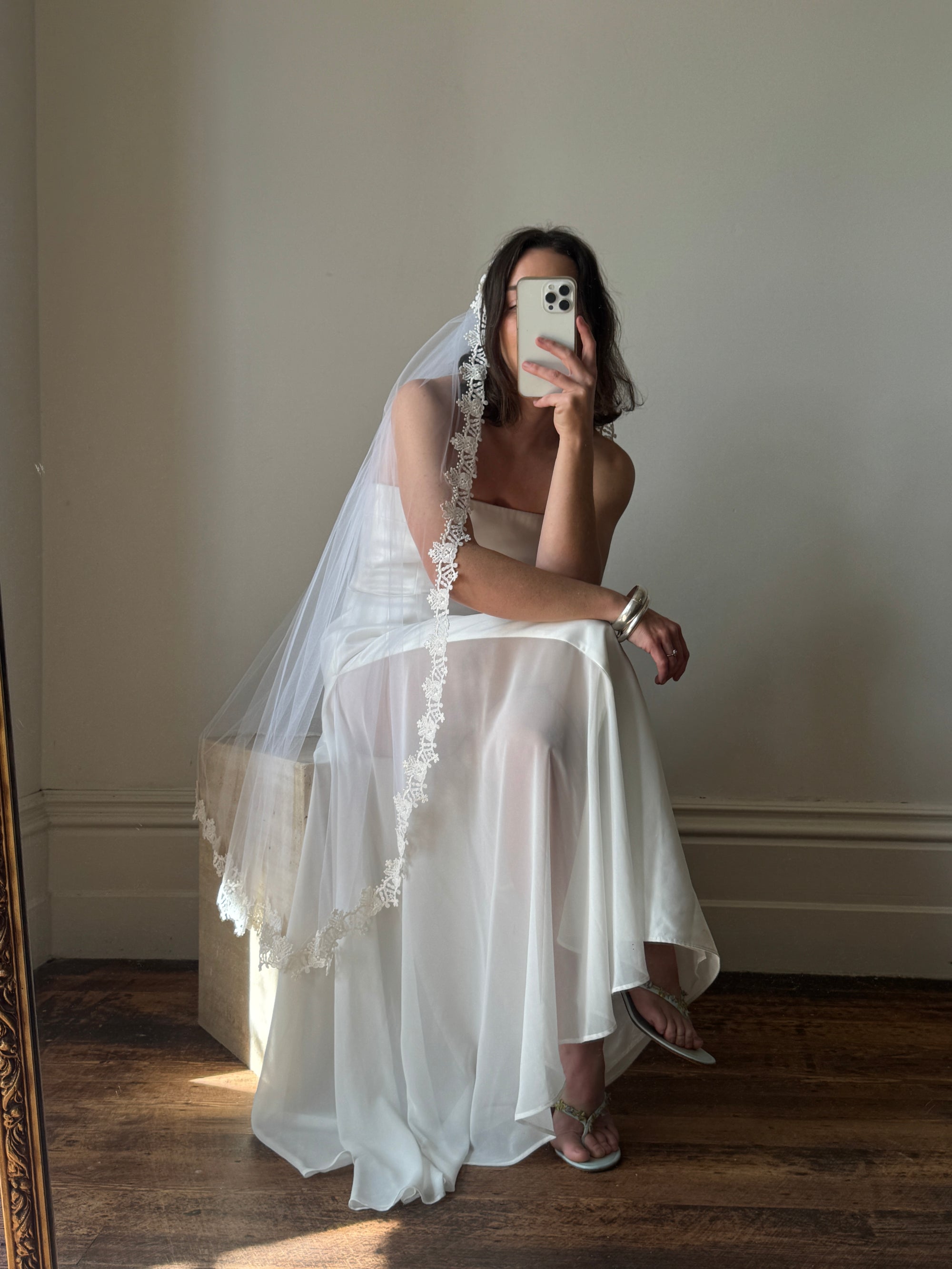 Vintage Juliette Floral Cap Long Veil