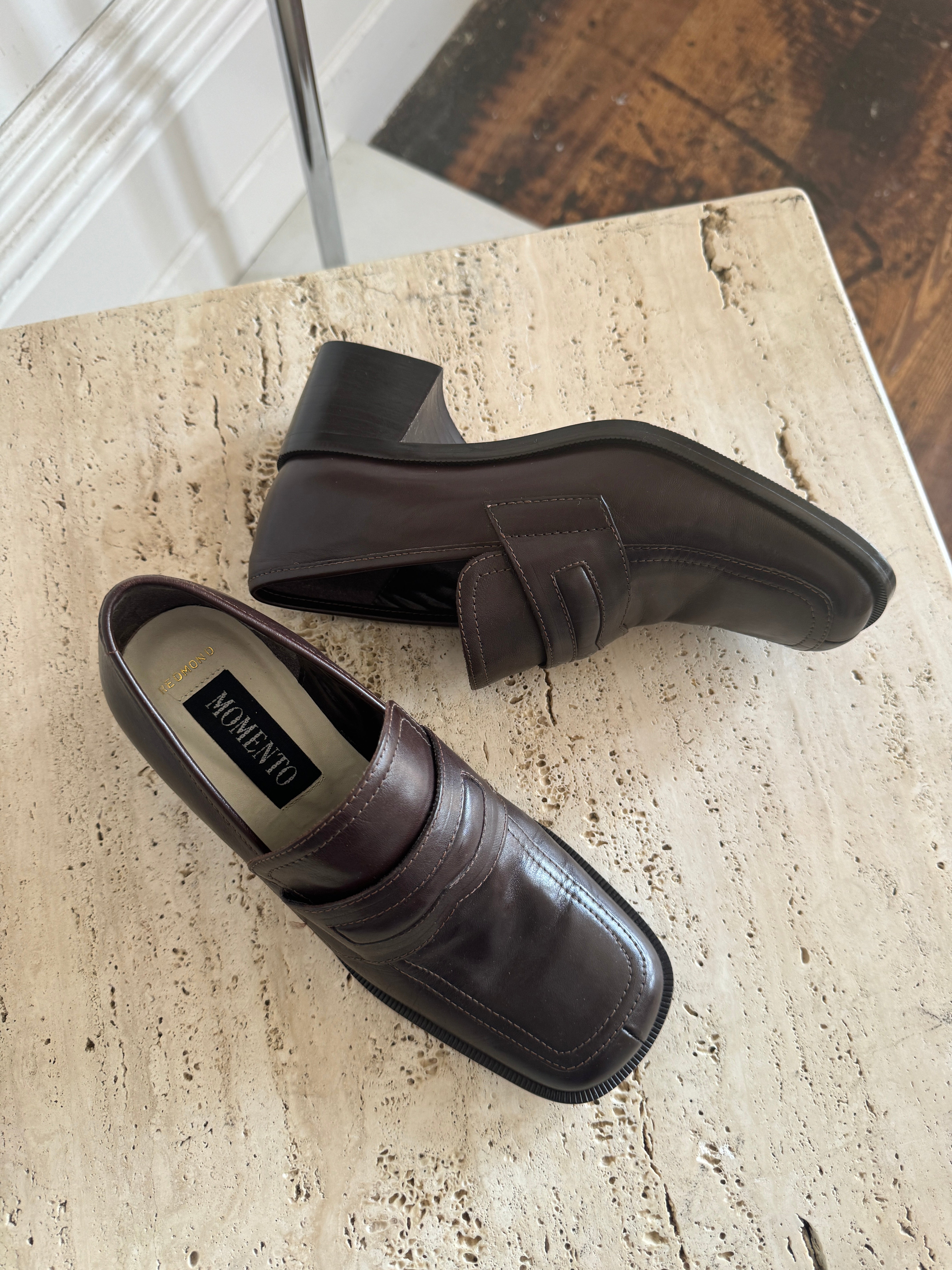 Vintage 90s Leather Heeled Loafers Brown