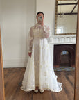 Vintage 60s 3D Creme Floral Applique Wedding Dress