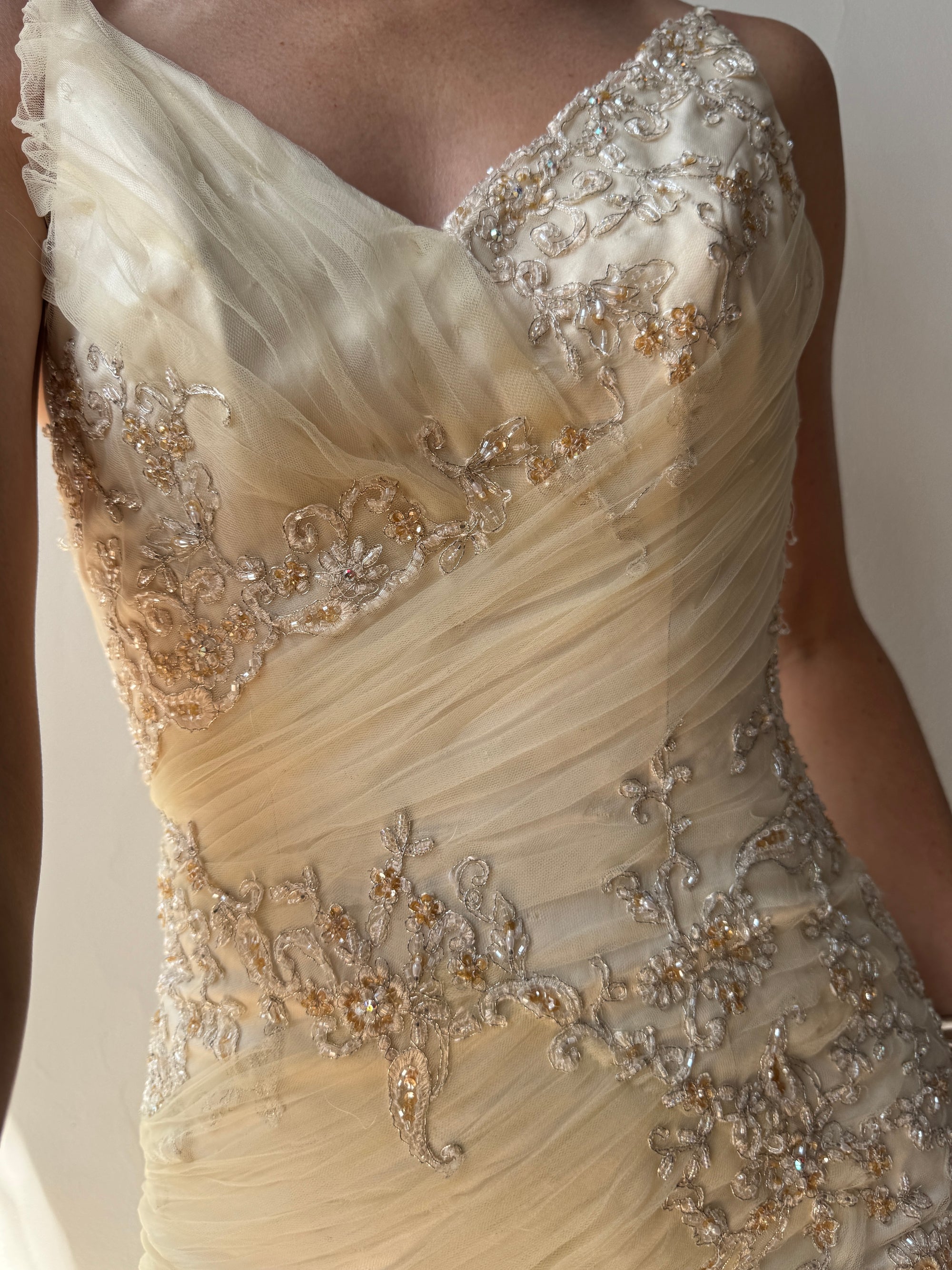 Vintage 90s Fishtail Beaded Tulle Wedding Gown Champagne