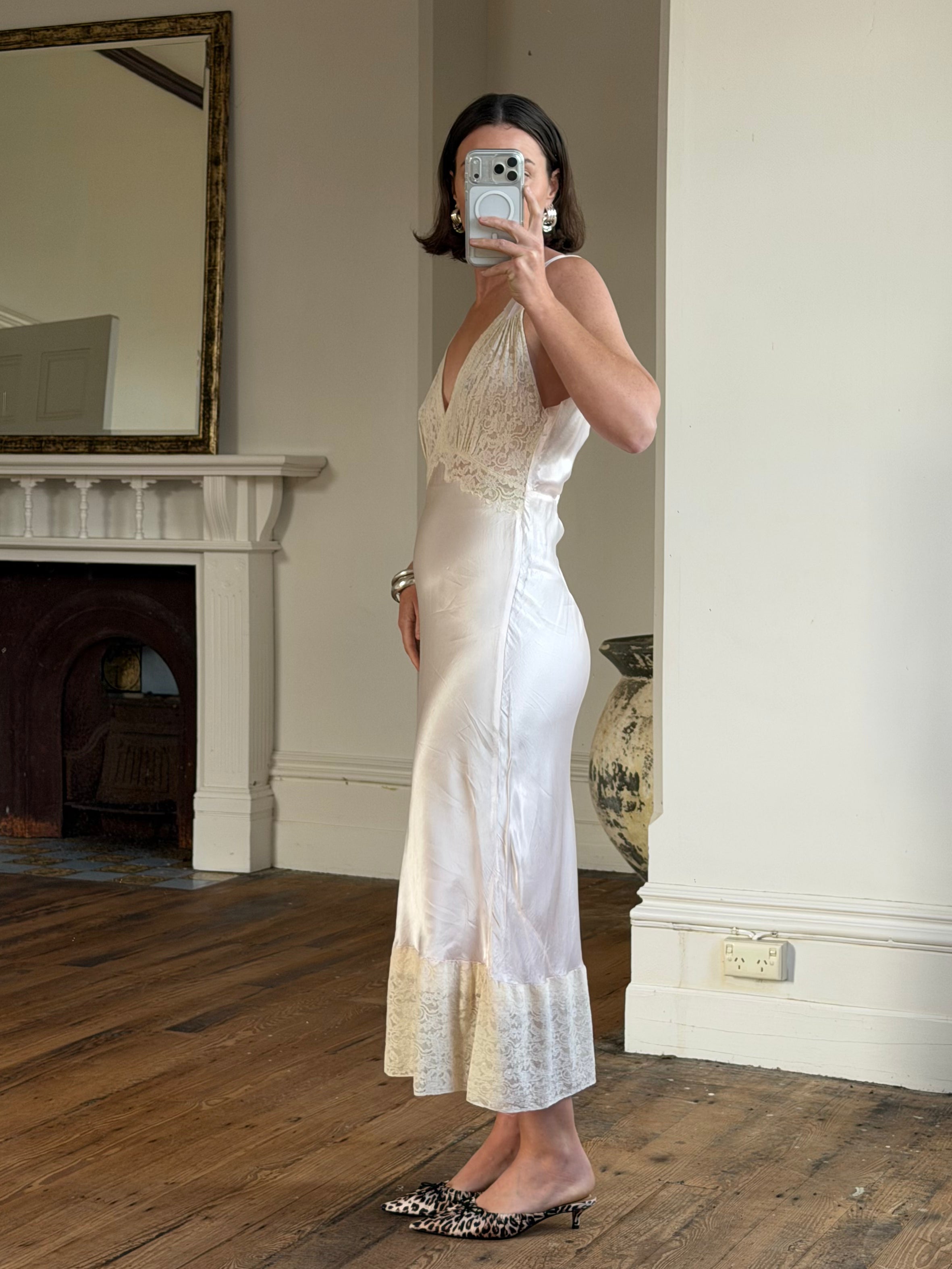 Vintage 40s Liquid Satin Lace Baby Pink Slip – Call Me The Breeze