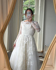 Vintage 1950s White Lace Bow Tulle Bridal Gown