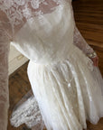 Vintage 1950s White Lace Bow Tulle Bridal Gown