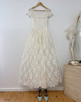 Vintage Scalloped Lace Princess Tulle Wedding Gown