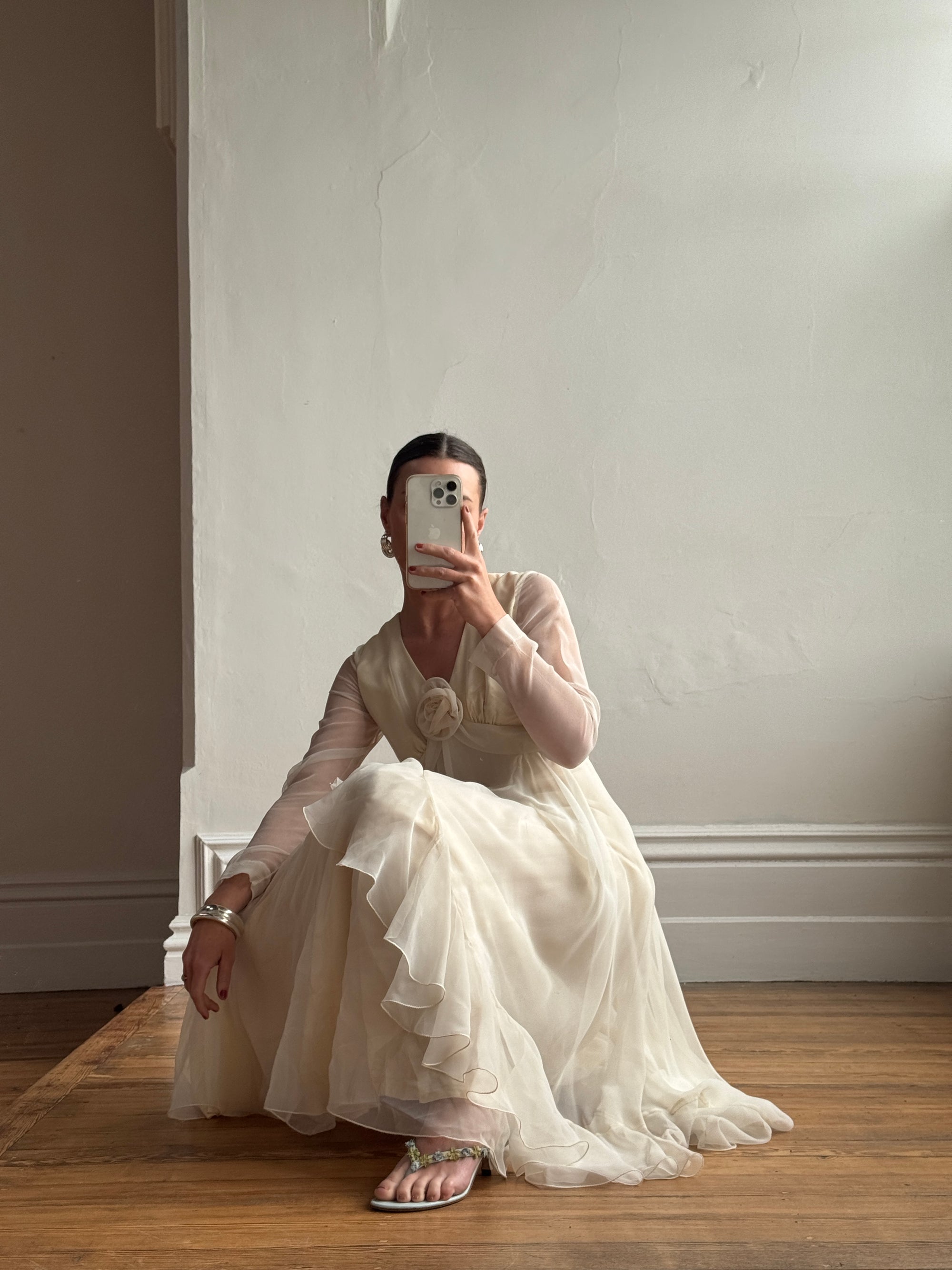 Vintage 70s Chiffon Rosette Wedding Dress Creme