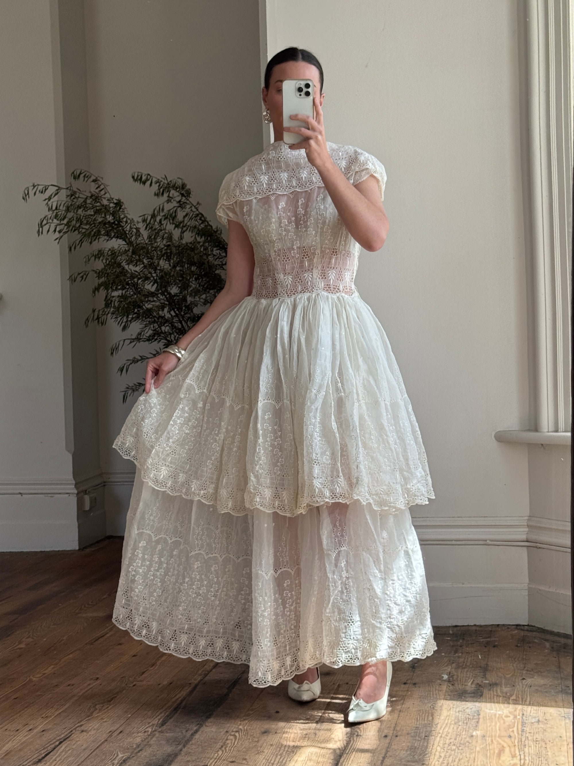 Vintage 50s Sheer Brodiere Anglaise Tiered Wedding Dress