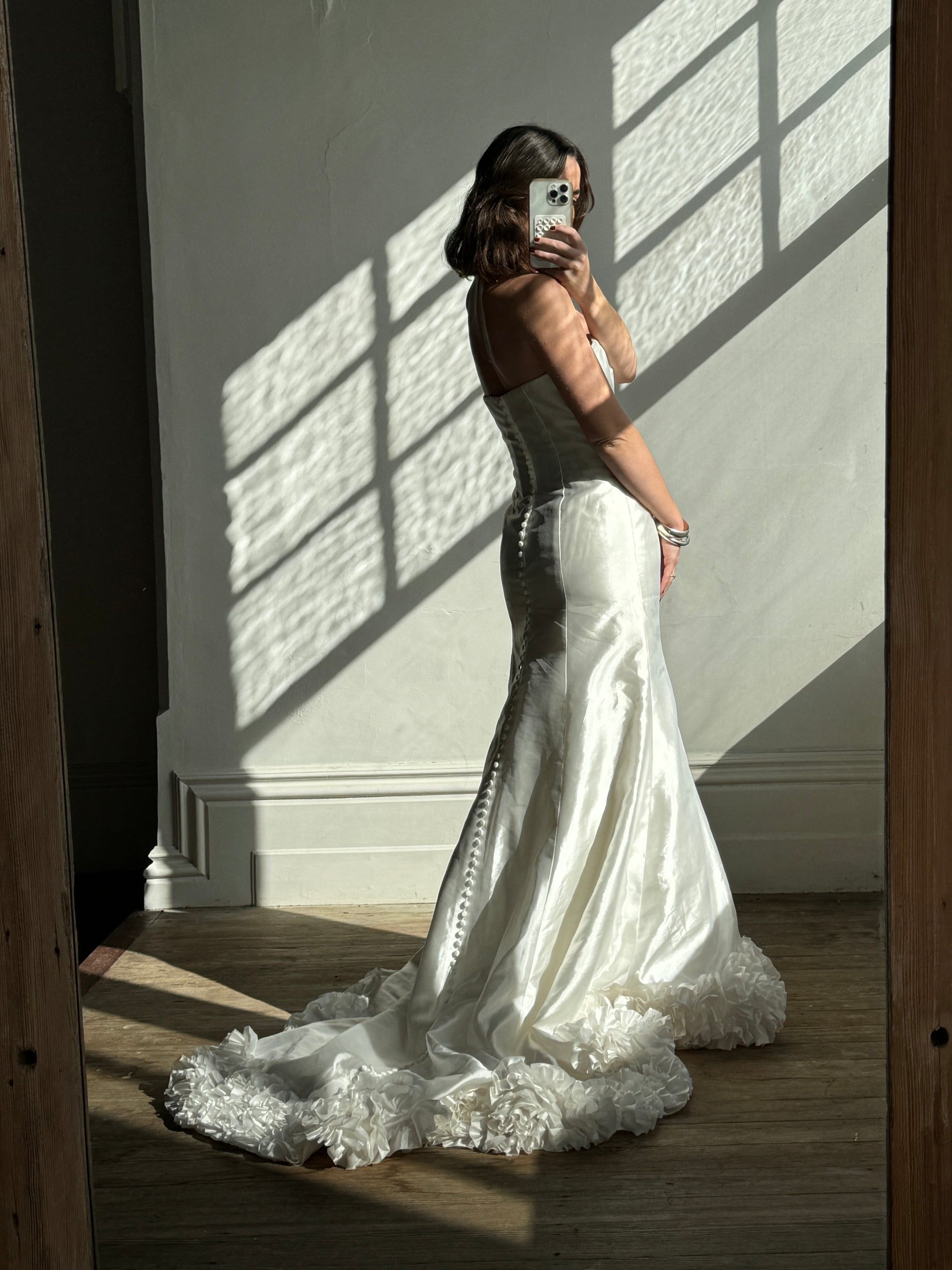 Vintage Y2K Strapless Satin Wedding Gown with Ruffled Train – Call Me The Breeze Vintage Y2K Strapless Satin Wedding Gown with Ruffled Train – Call Me The Breeze