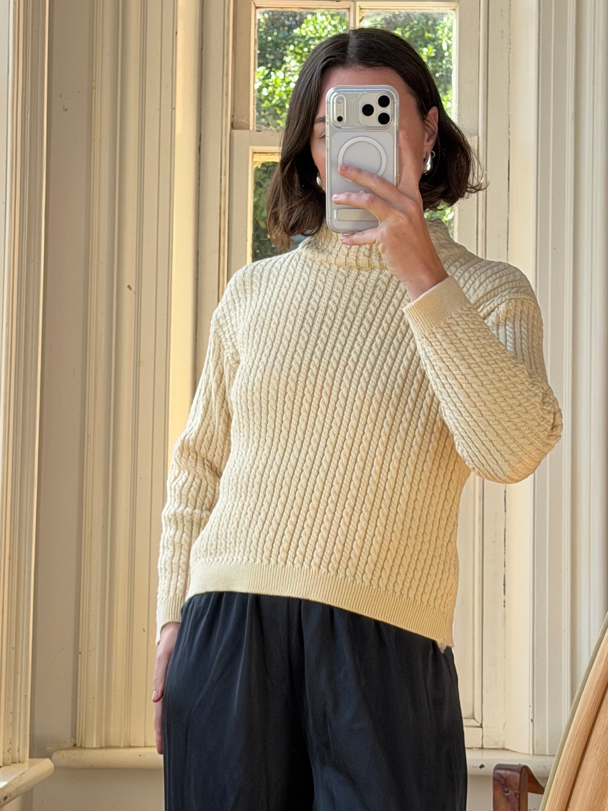 Vintage 90s Australian Pure Wool Cable Knit Jumper Creme