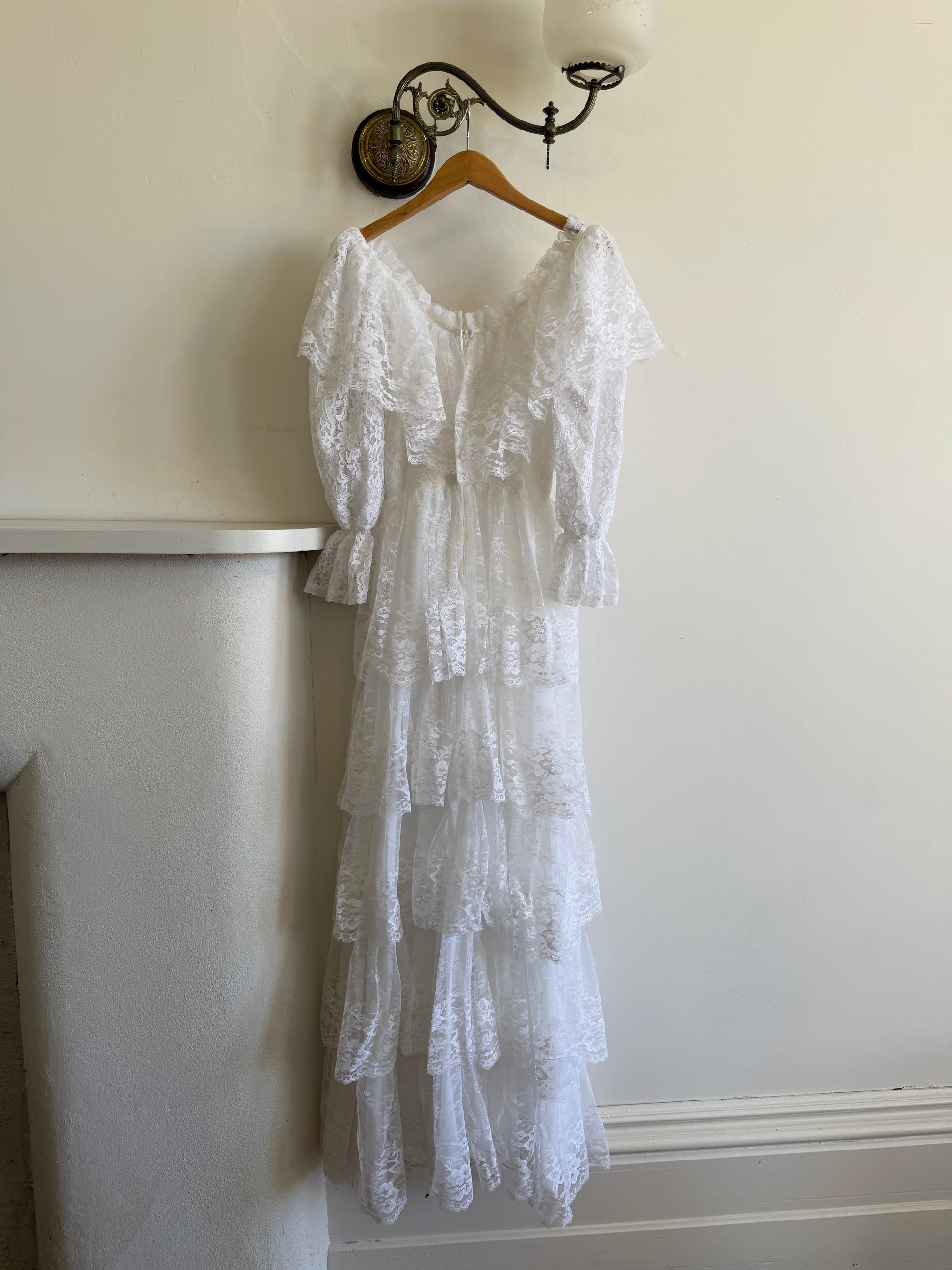 Vintage 70s Tiered Lace Wedding Dress Crisp White