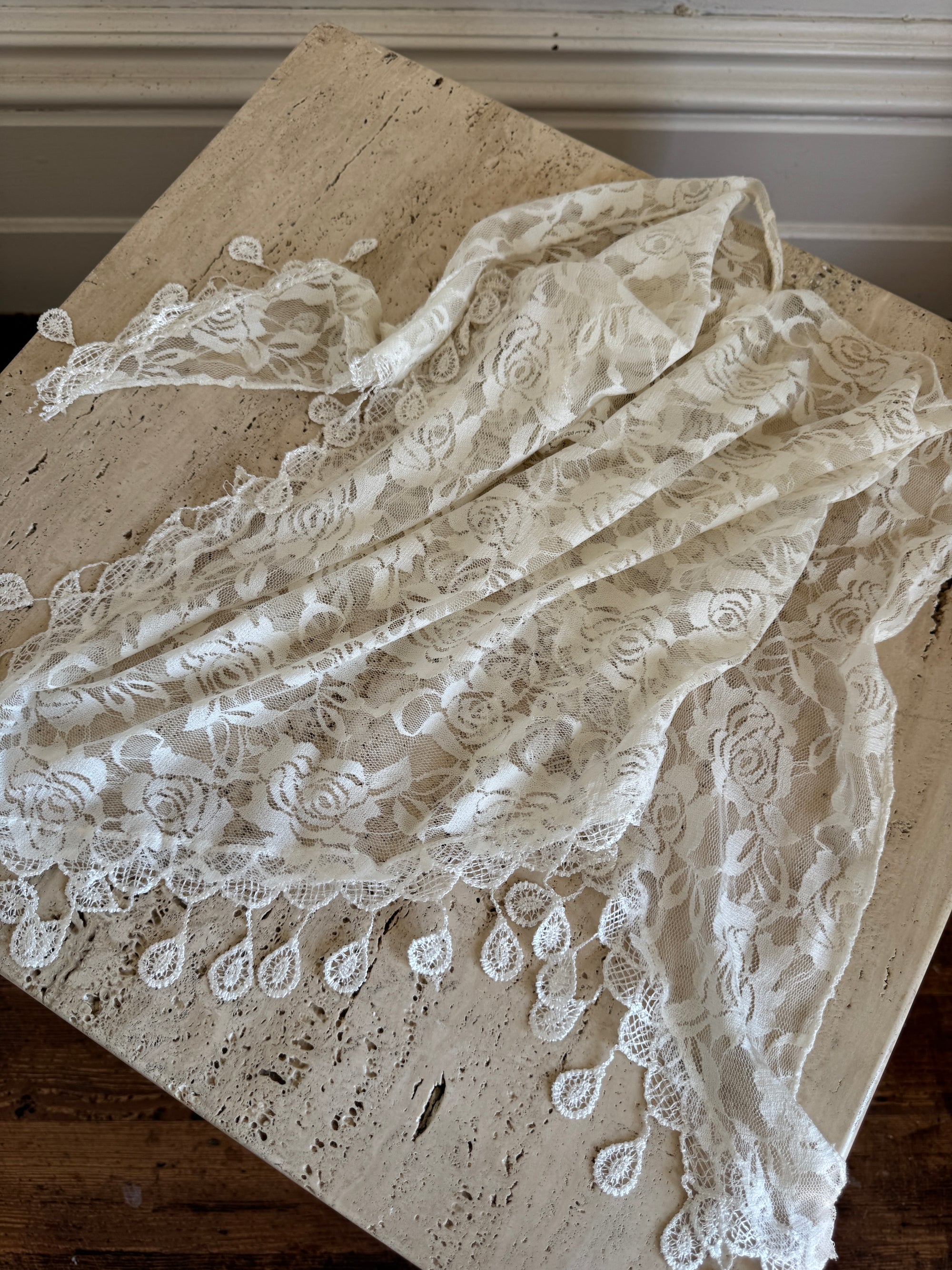 Vintage Lace Mantilla Veil with Tassels