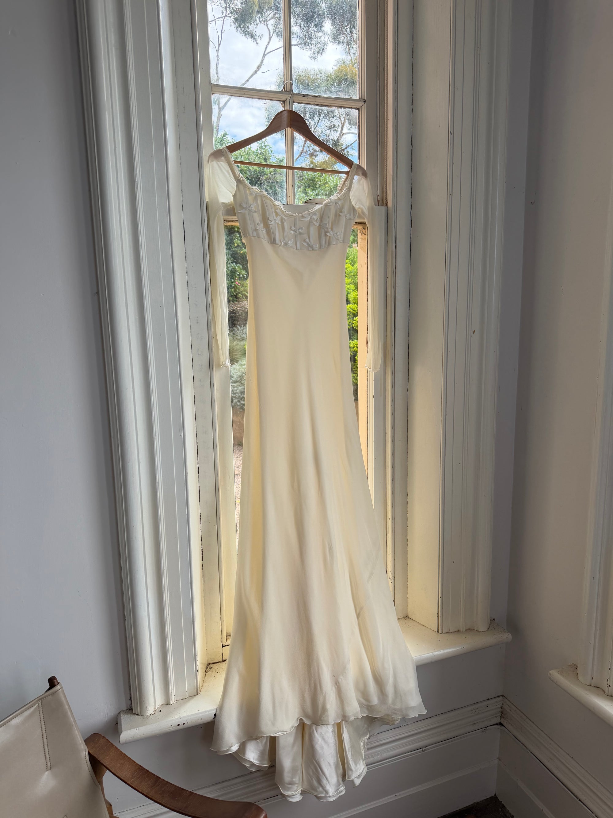 Vintage 90s Pure Silk Chiffon Empire Bow Off Shoulder Wedding Dress
