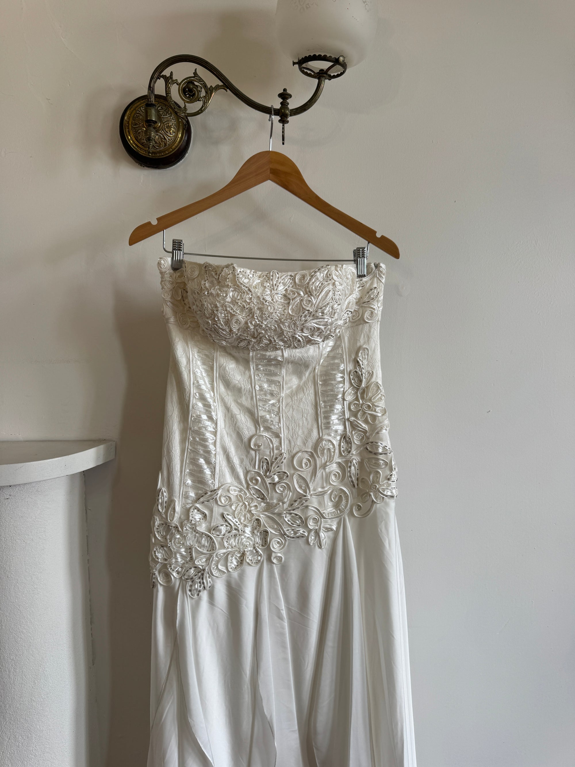Vintage 90s Embroidered Strapless Fairy Wedding Gown