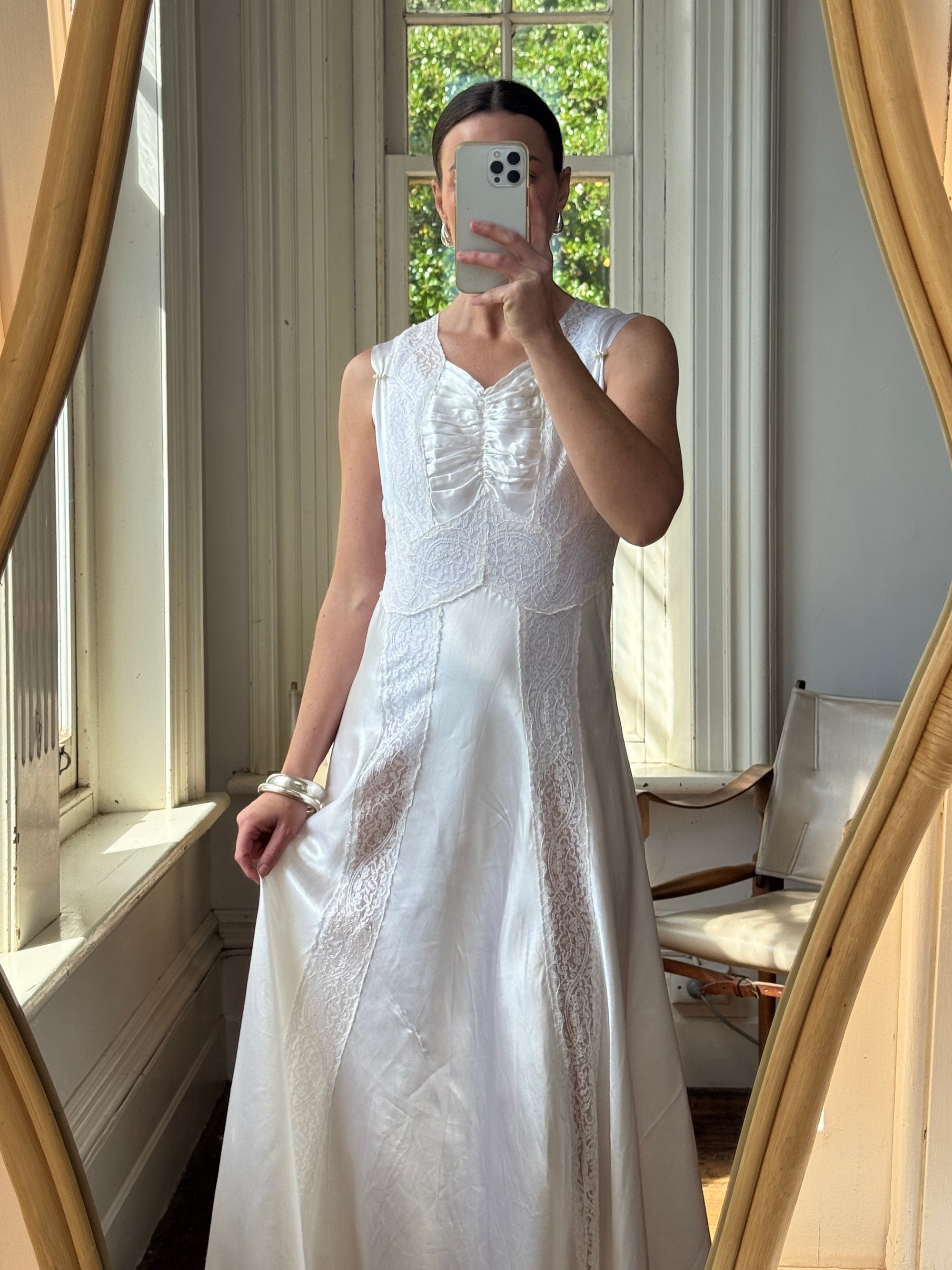 Vintage 40s Liquid Satin Sleeveless Lace Wedding Gown