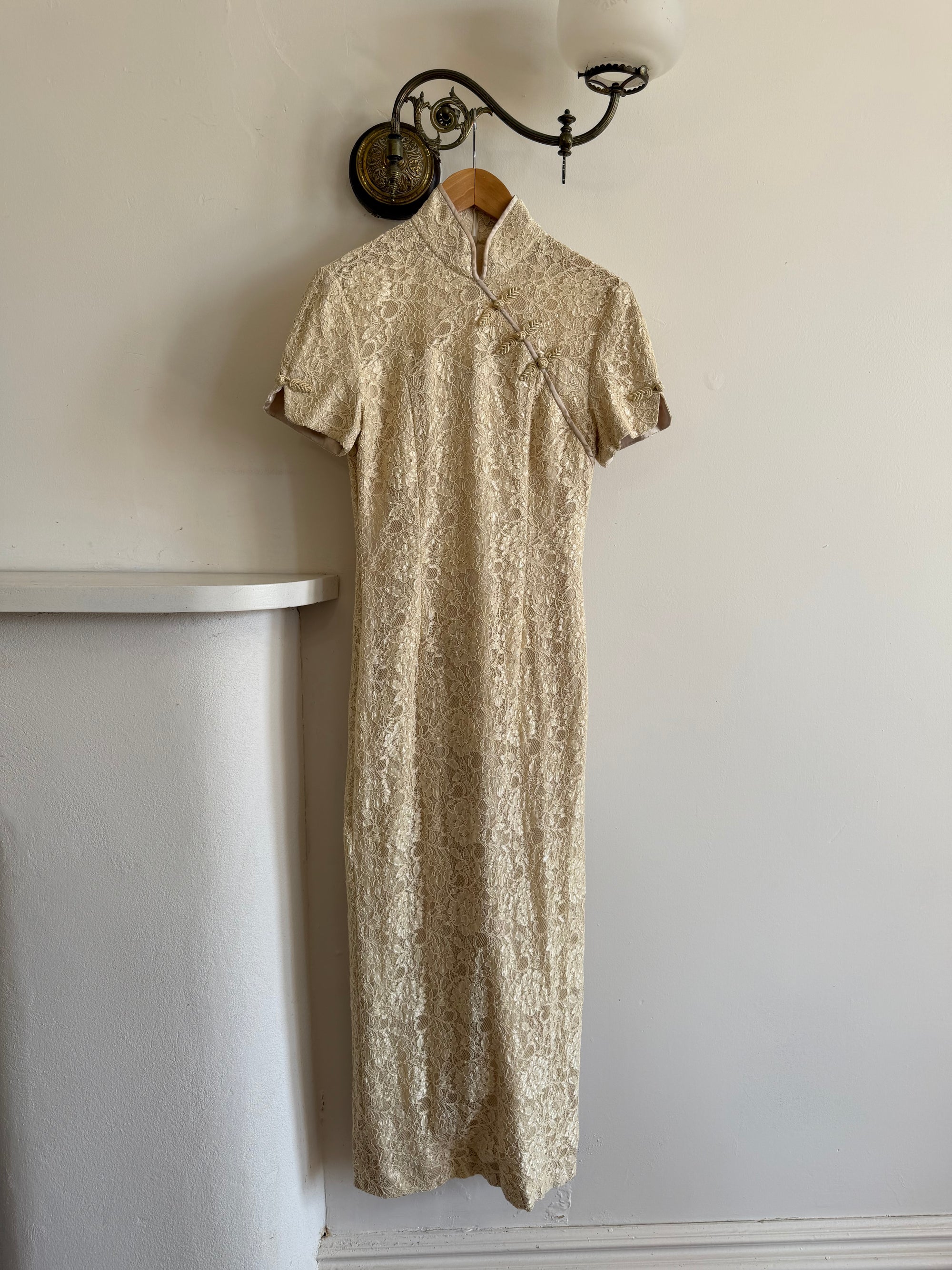 Vintage 90s Mandarin Collar Guipure Lace Midi Dress
