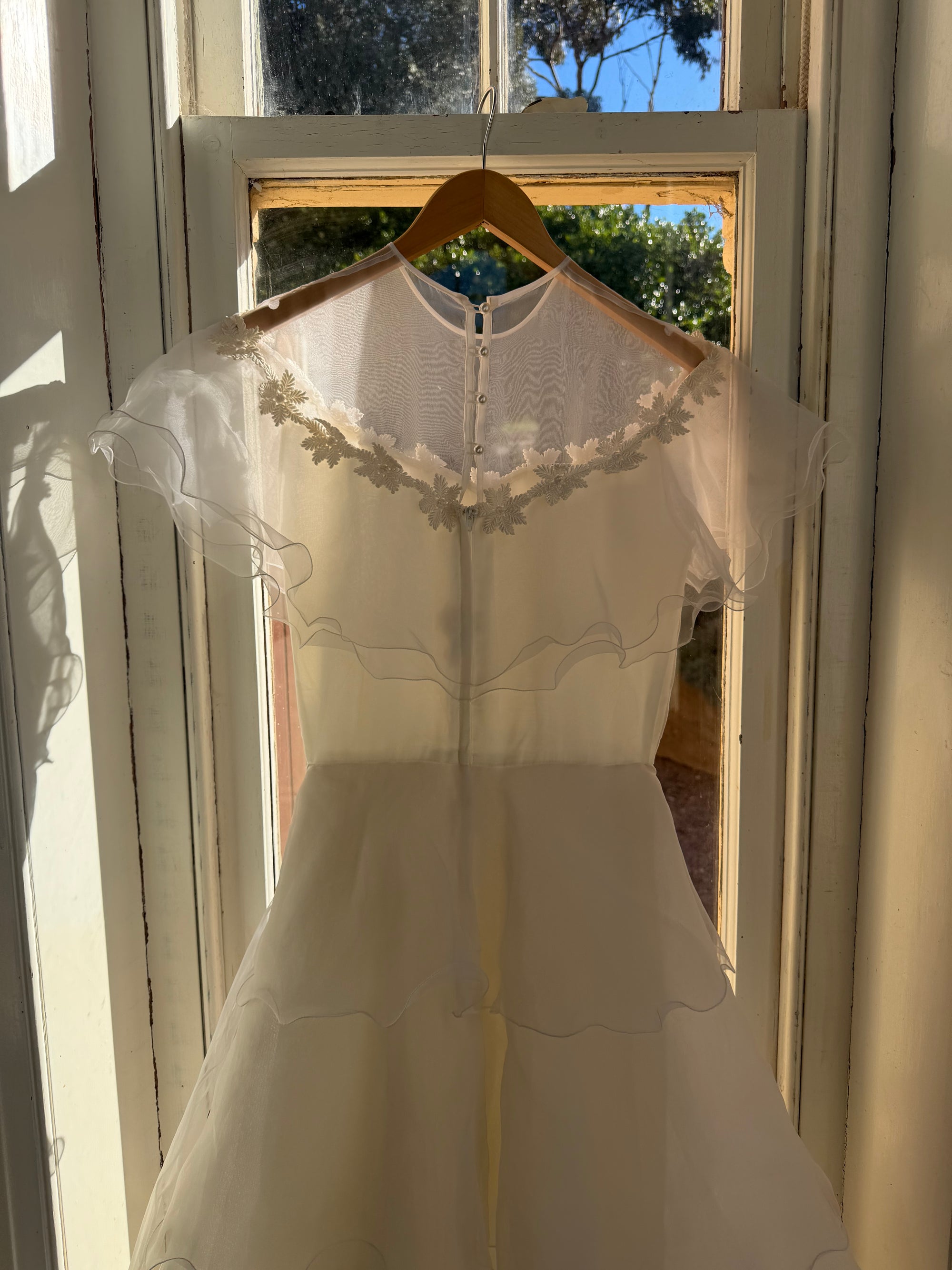 Vintage 70s Tiered Organza Prairie Daisy Wedding Dress