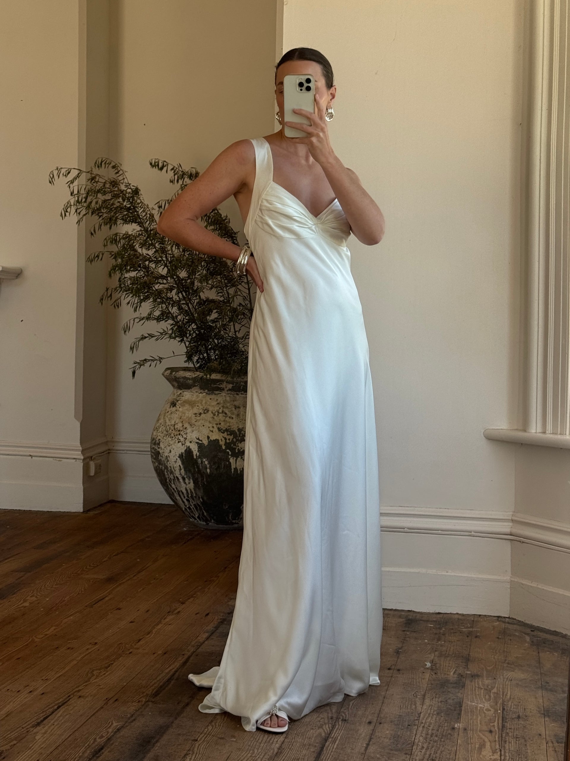 Vintage 90s Calvin Klein Satin Bridal Slip Ivory – Call Me The Breeze
