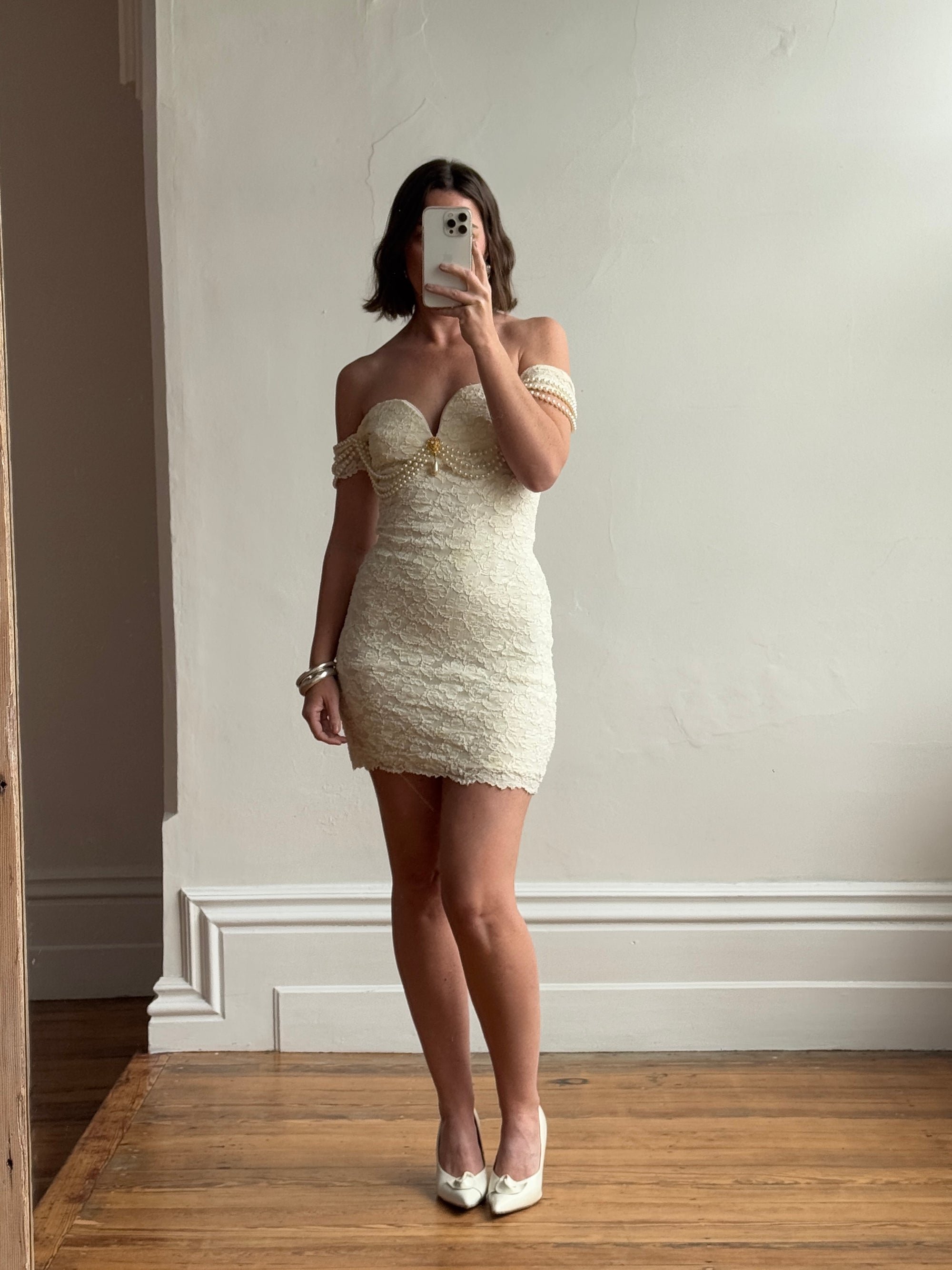 Vintage 80s Draped Pearl Body Con Mini Creme