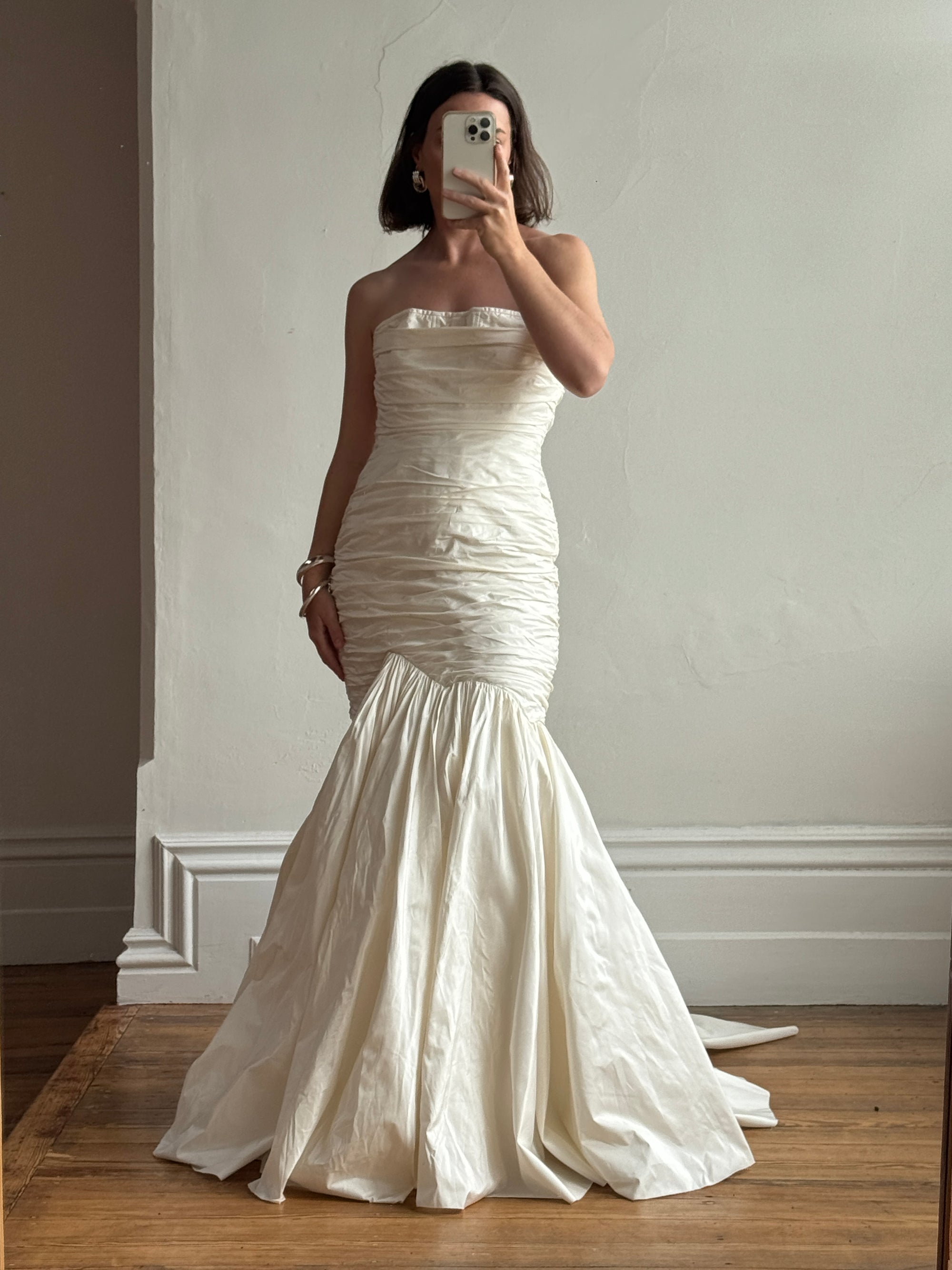 Vintage Y2K Pure Silk Taffeta Gathered Fishtail Wedding Gown