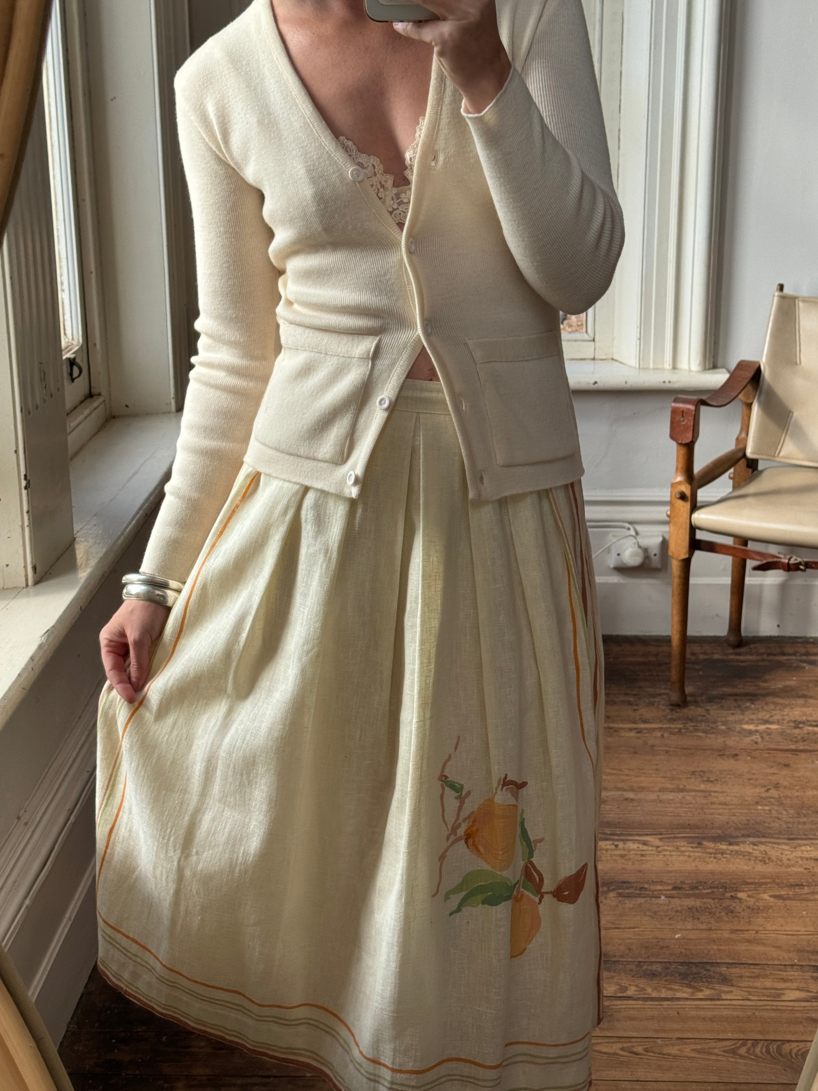 Vintage Pure Wool Button Up Plain Cardi Creme