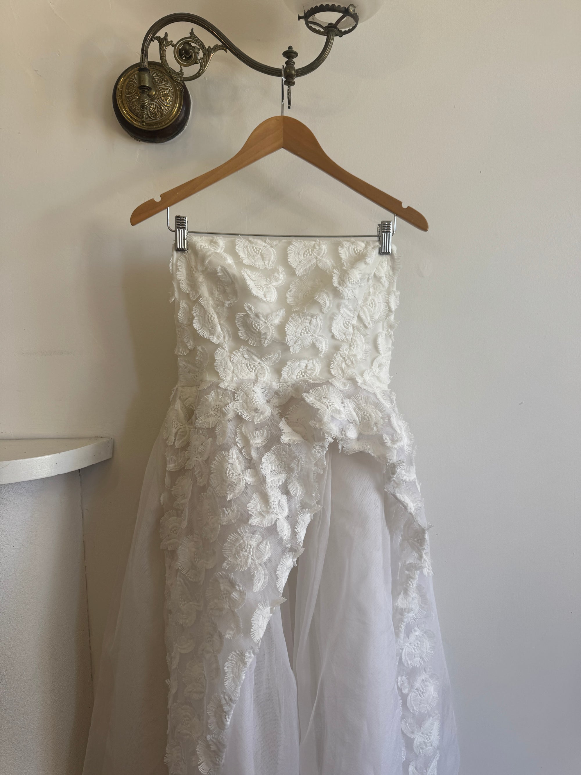 Vintage Y2K Strapless 3D Abstract Floral Wedding Gown