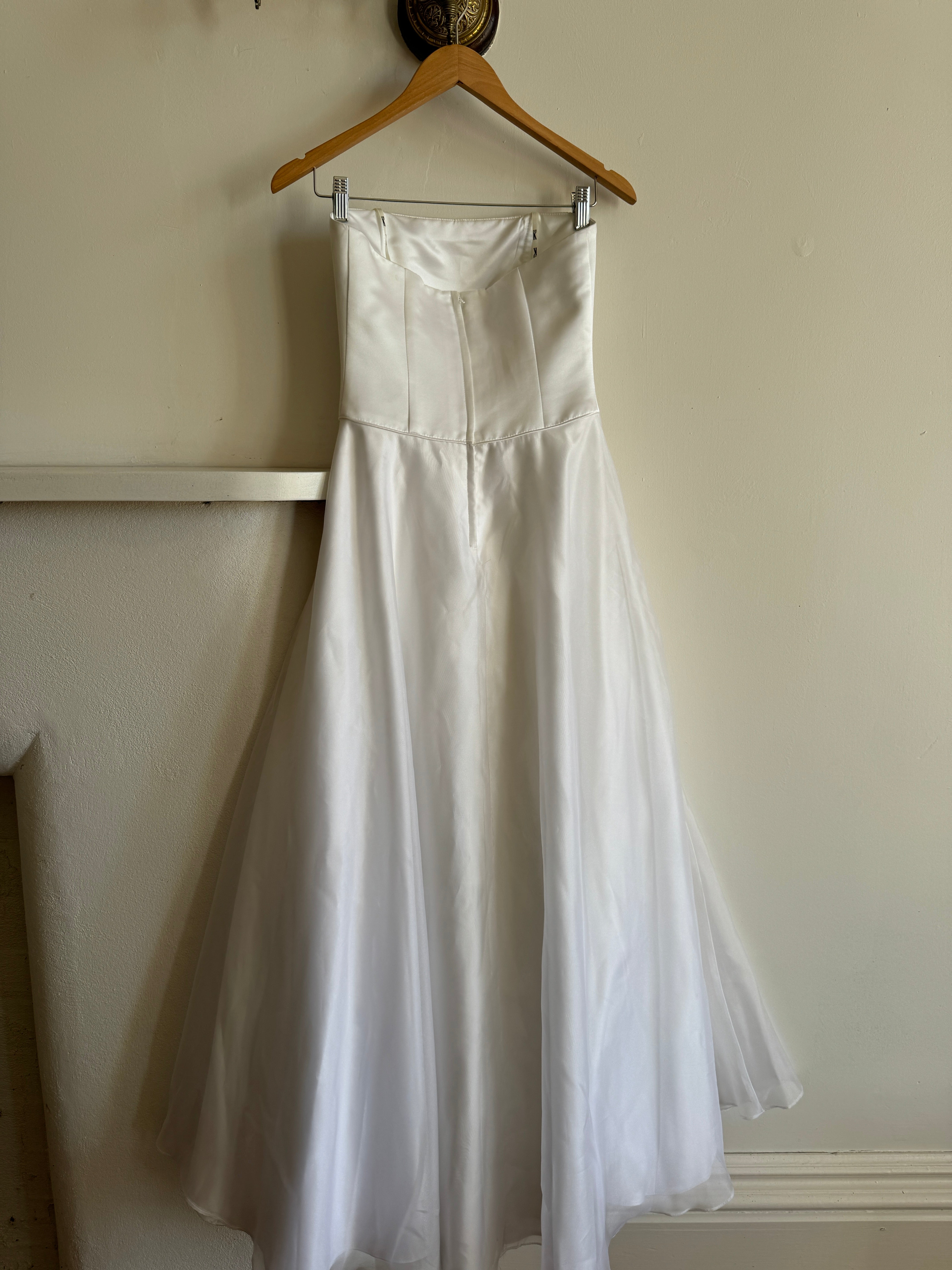 Vintage 90s Princess Strapless Wedding Dress