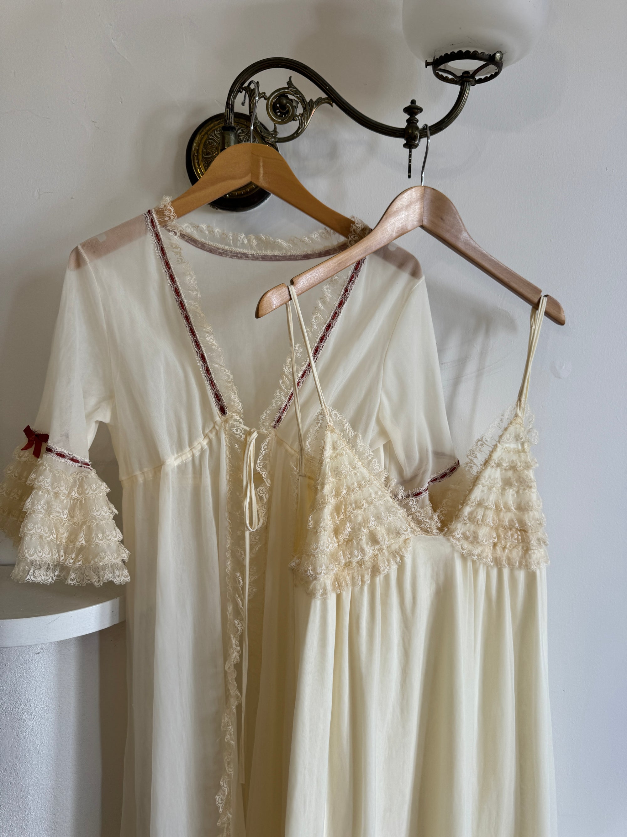 Vintage 70s Red Ribbon Peignoir and Slip Set Creme