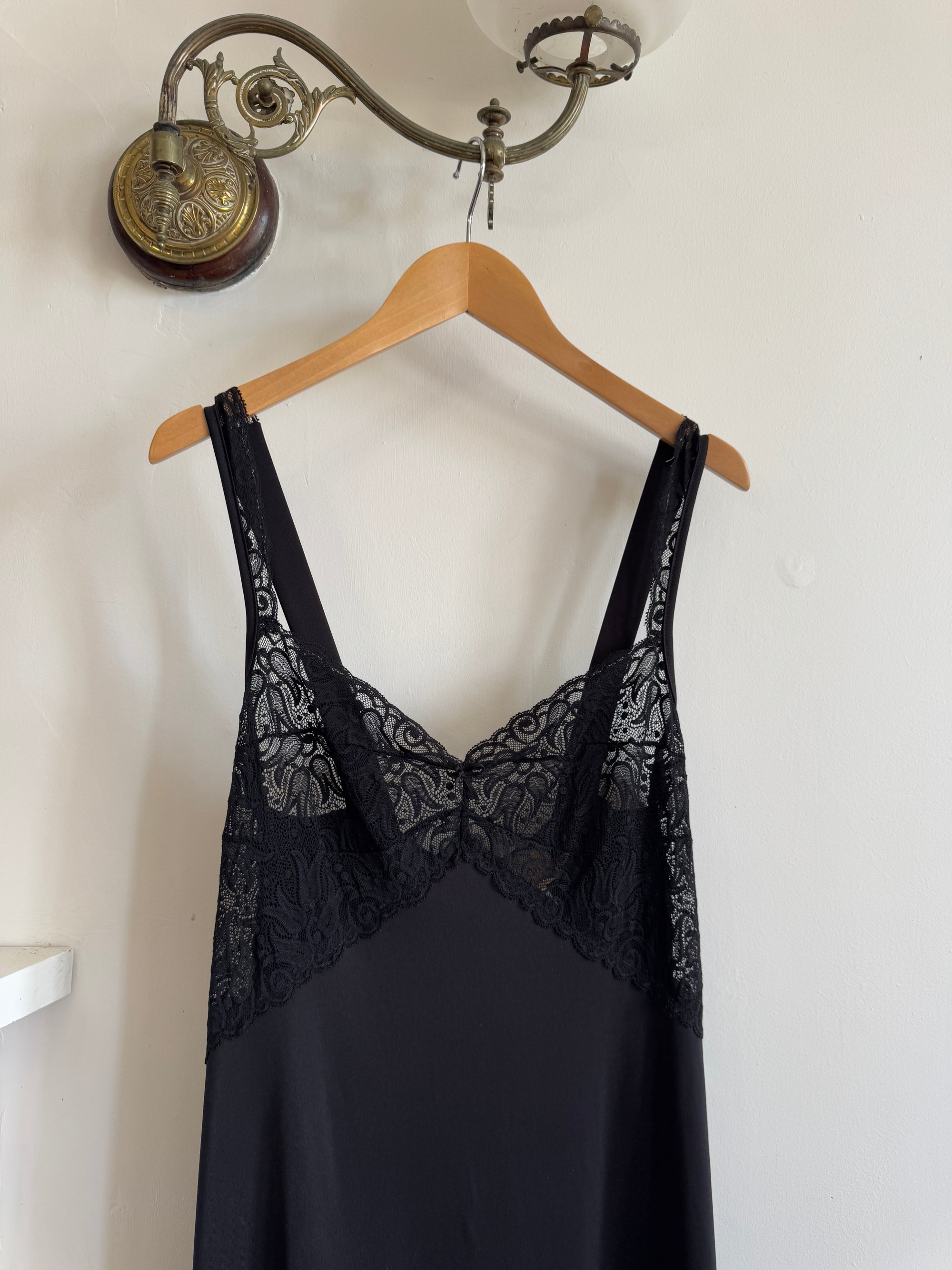 Vintage 80s Black Jersey Lace Slip Midi Call Me The Breeze Vintage 80s Black Jersey Lace Slip Midi Call Me The Breeze