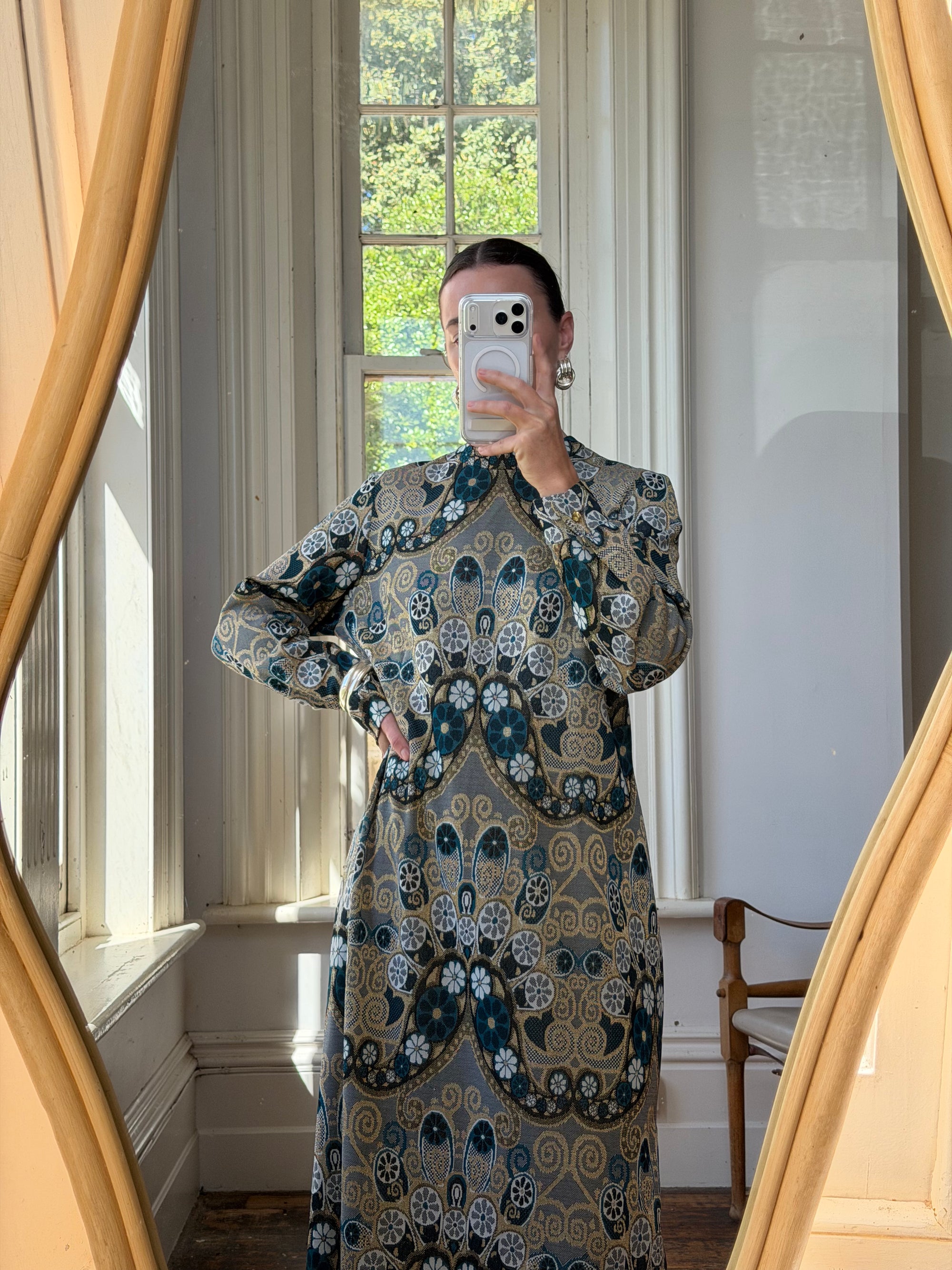 Vintage 70s Paisley Tapestry Long Sleeved Maxi Dress Blue