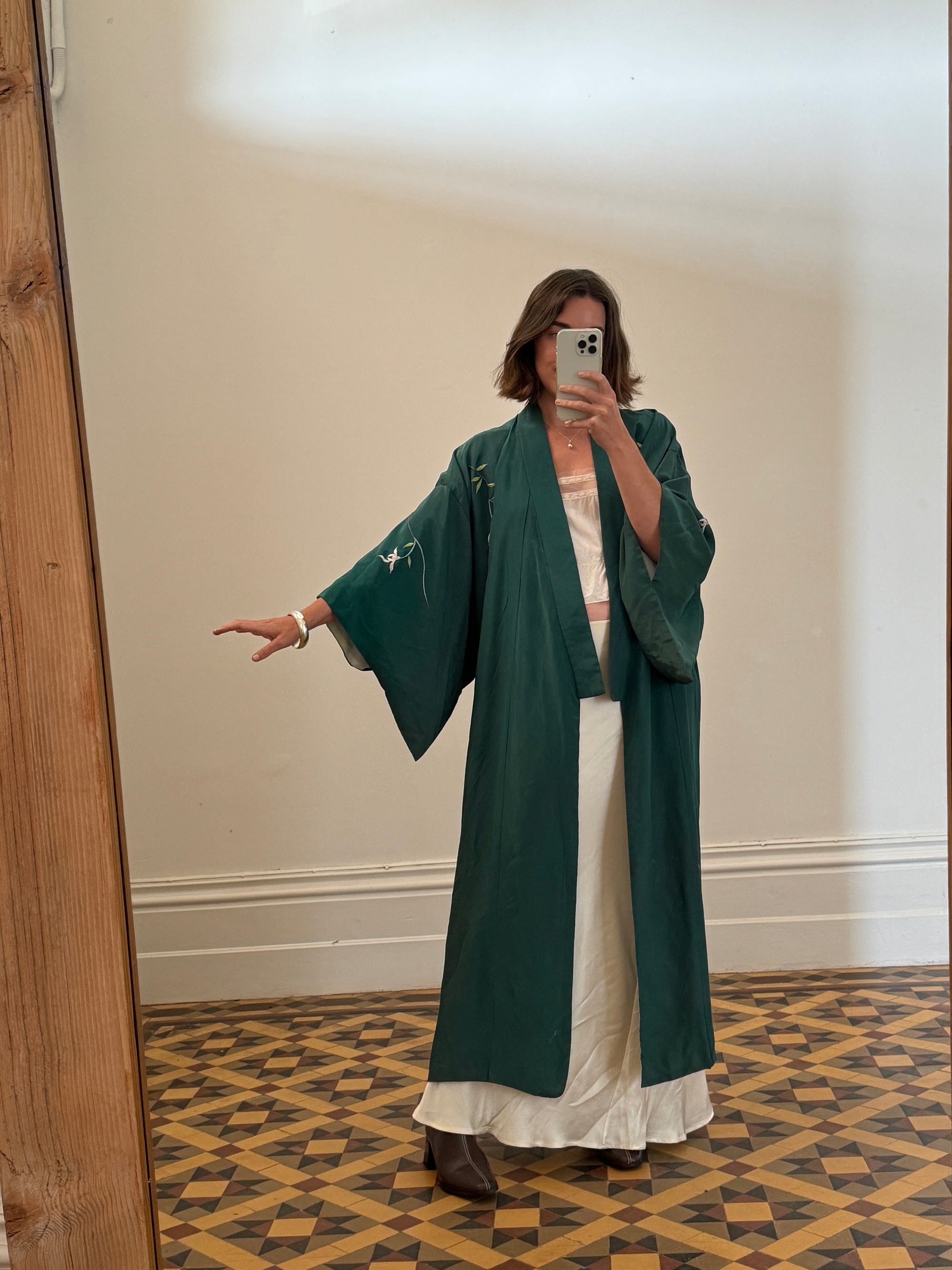 Vintage Japanese Embroidered Kimono Teal