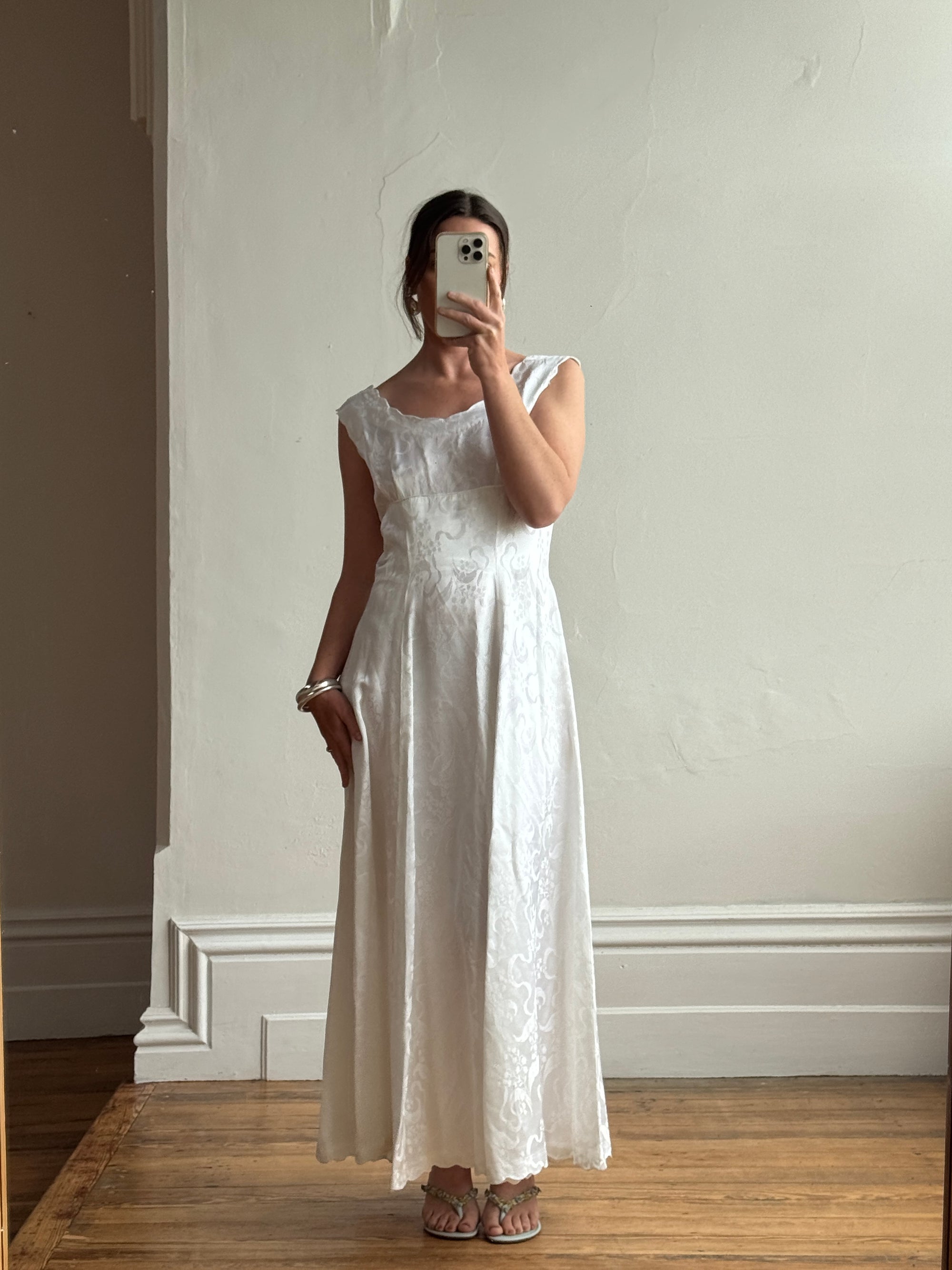 Vintage 50s Satin Jacquard Scalloped Bridal Dress