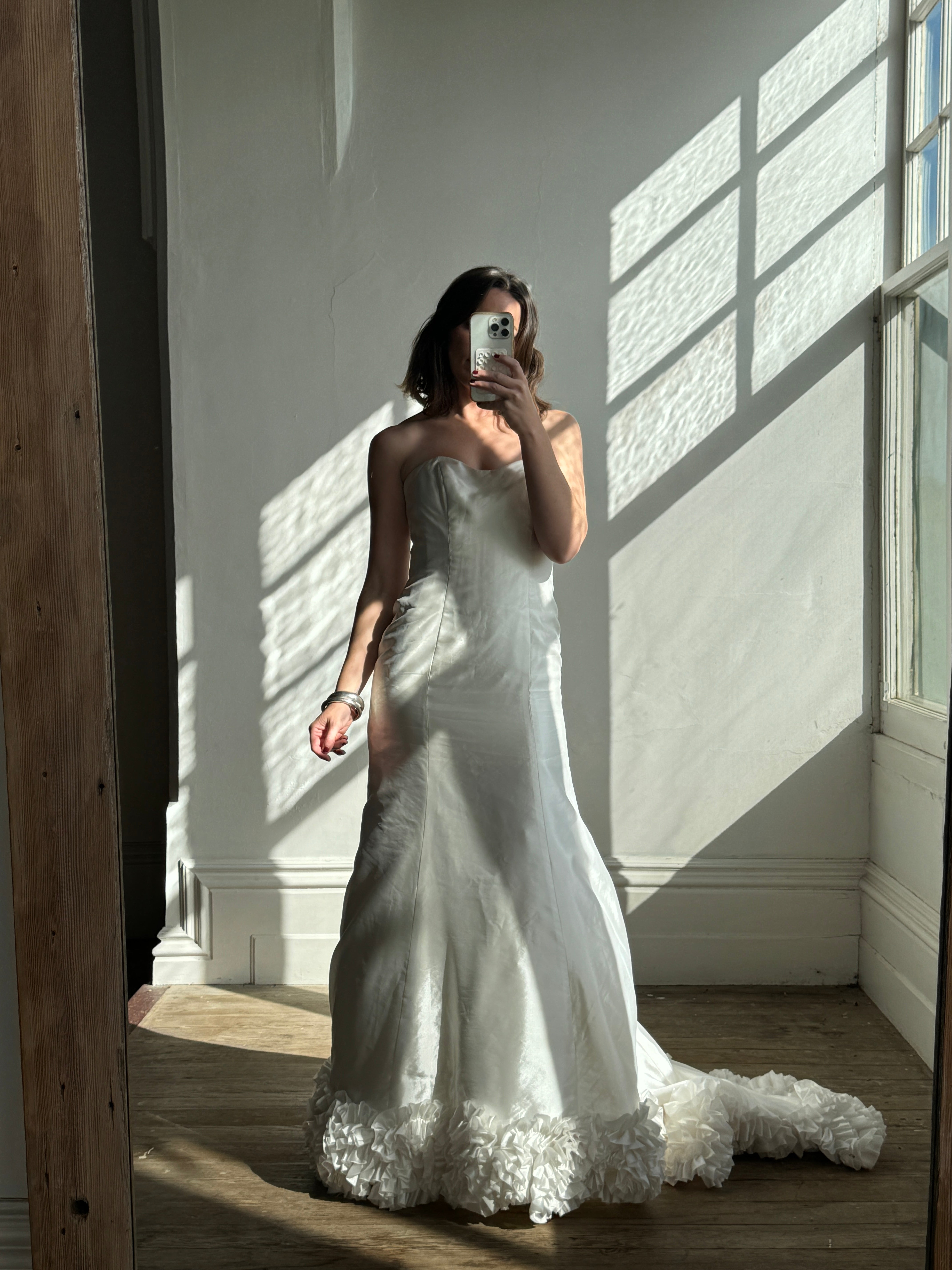Vintage Y2K Strapless Satin Wedding Gown with Ruffled Train