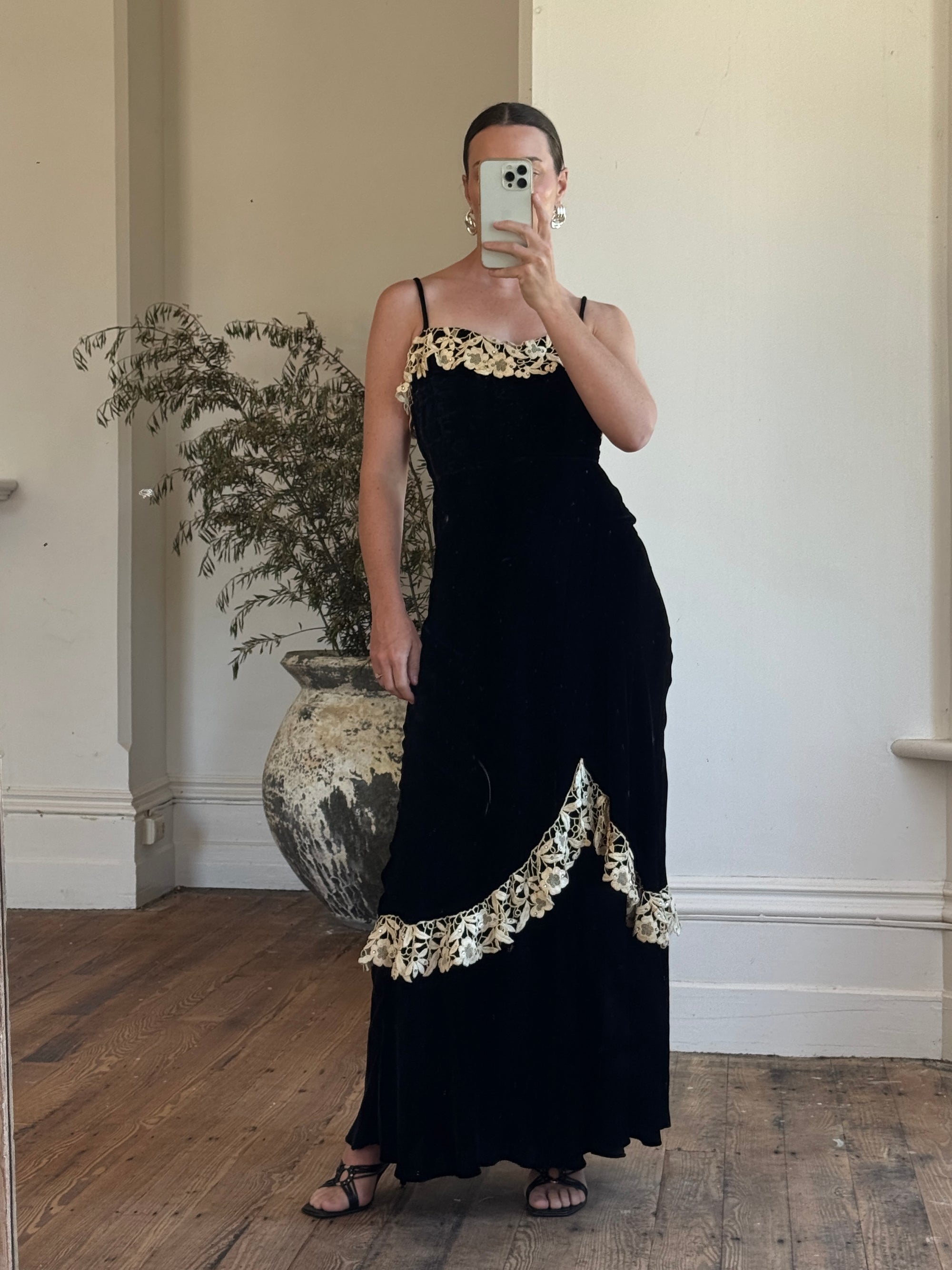 Vintage 40s Velvet Bias Strappy Dress with Lace Trim Noir