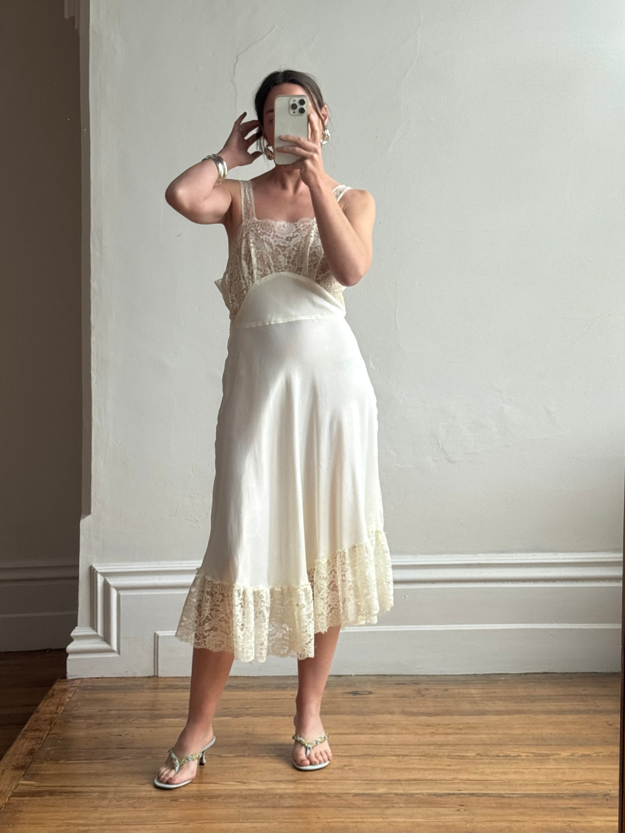 Vintage 40s Bias Cut Satin Bridal Slip Ivory