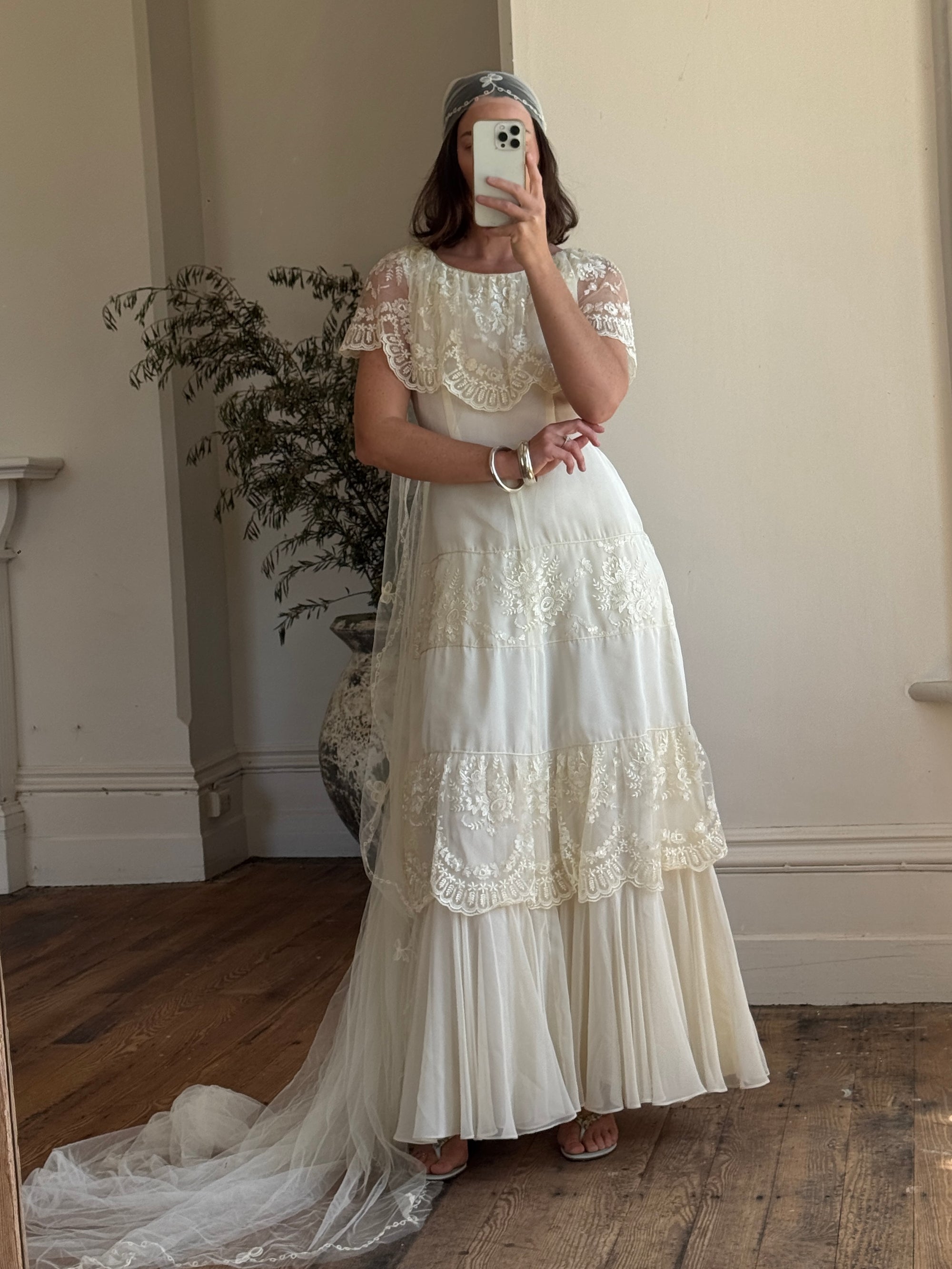 Vintage 70s Creme Tiered Lace Wedding Dress with Pleats