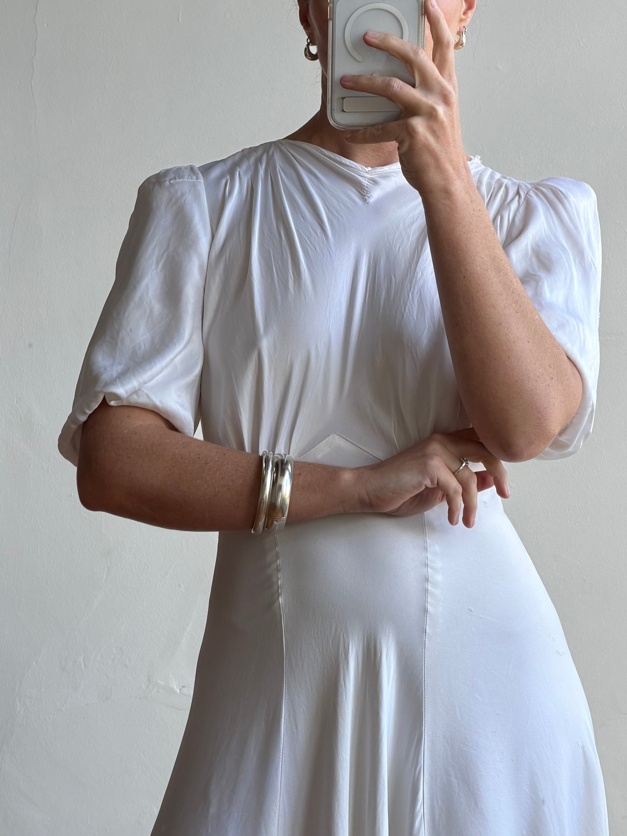 Vintage 40s Minimal Puff Sleeve Bias Wedding Dress