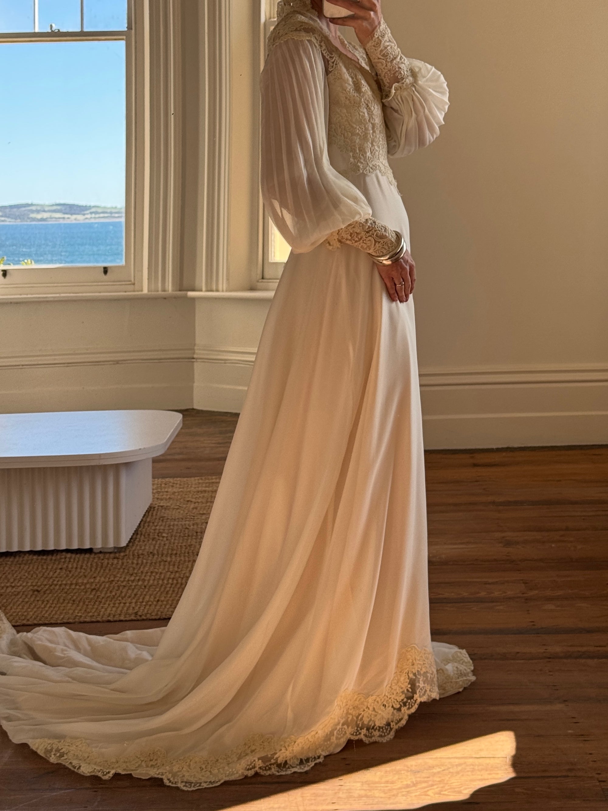 Vintage 70s Pleated Sleeve Lace Wedding Gown With Train Creme