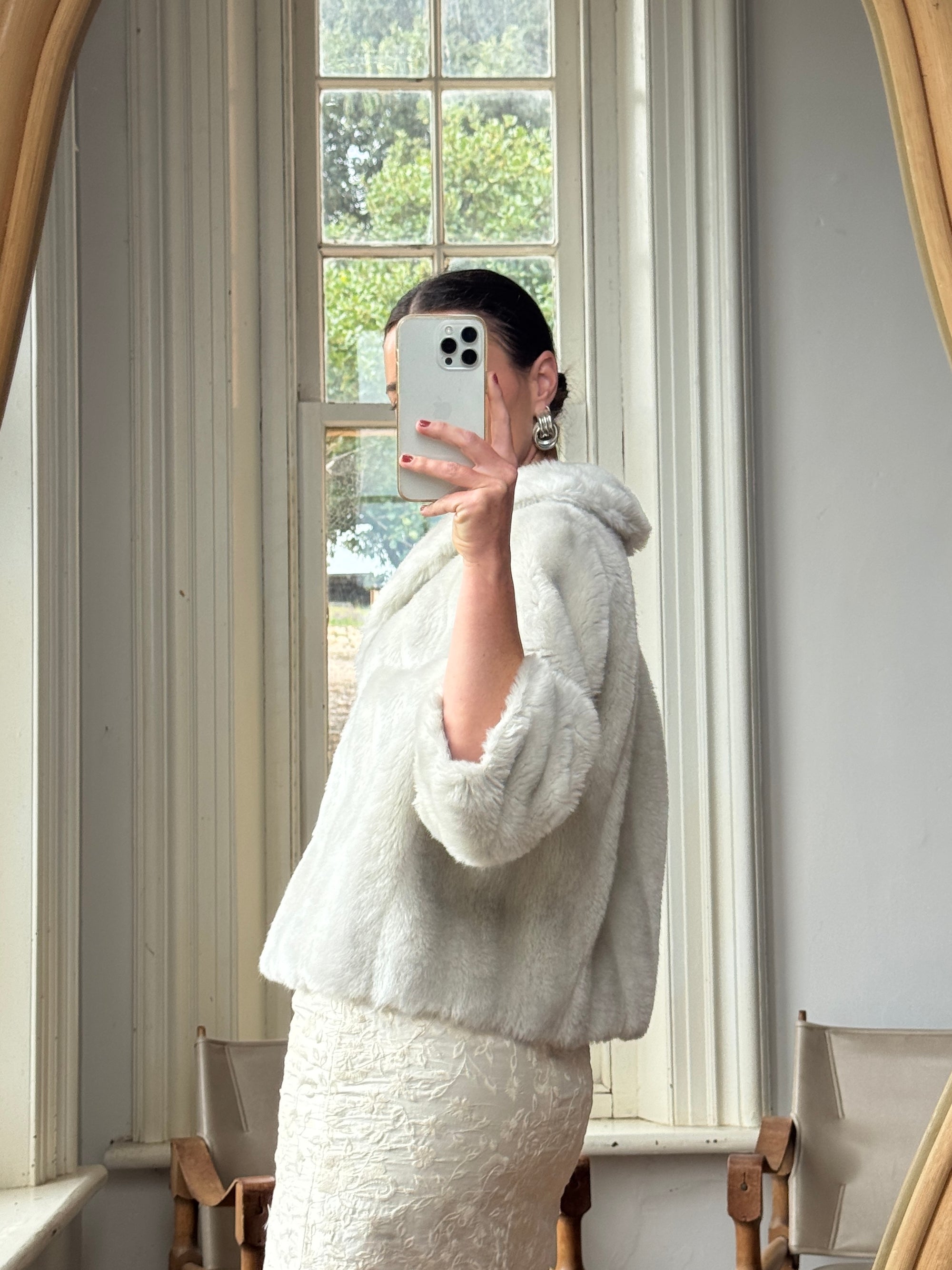 Vintage 60s Faux Fur Cropped Jacket Light Grey